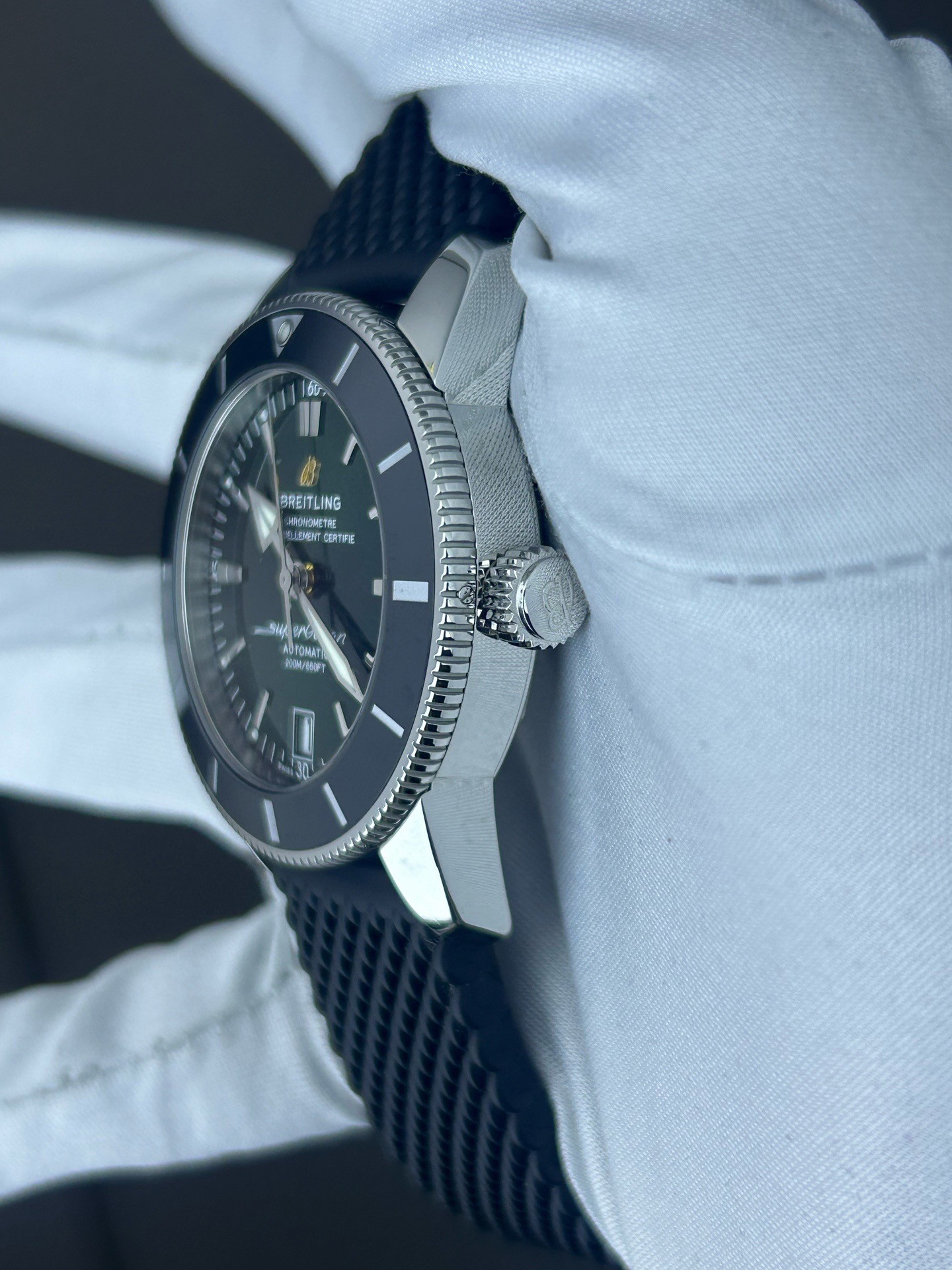 Breitling AB2010121L1S1 detail 1