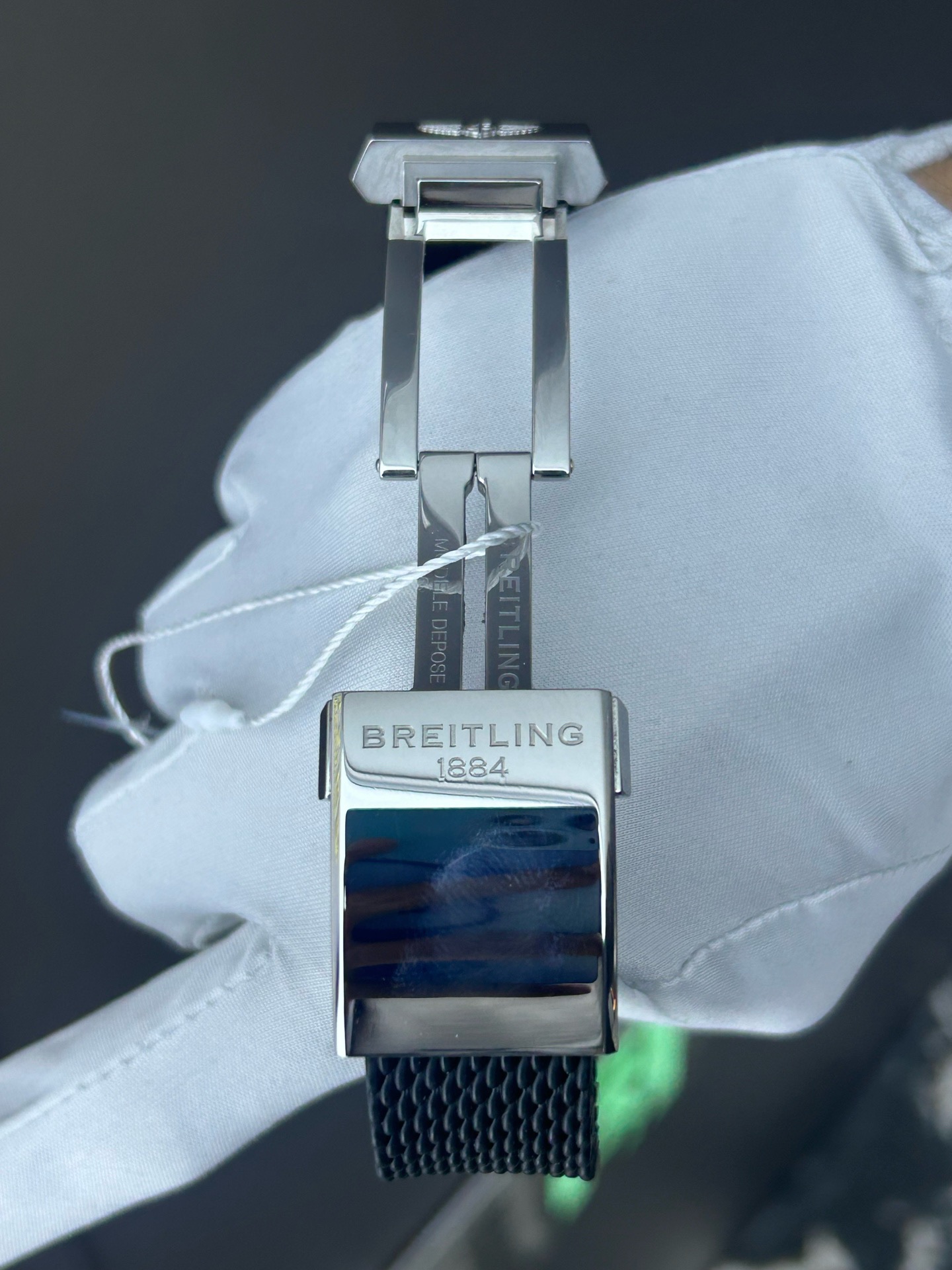 Breitling AB2010121L1S1 detail 4