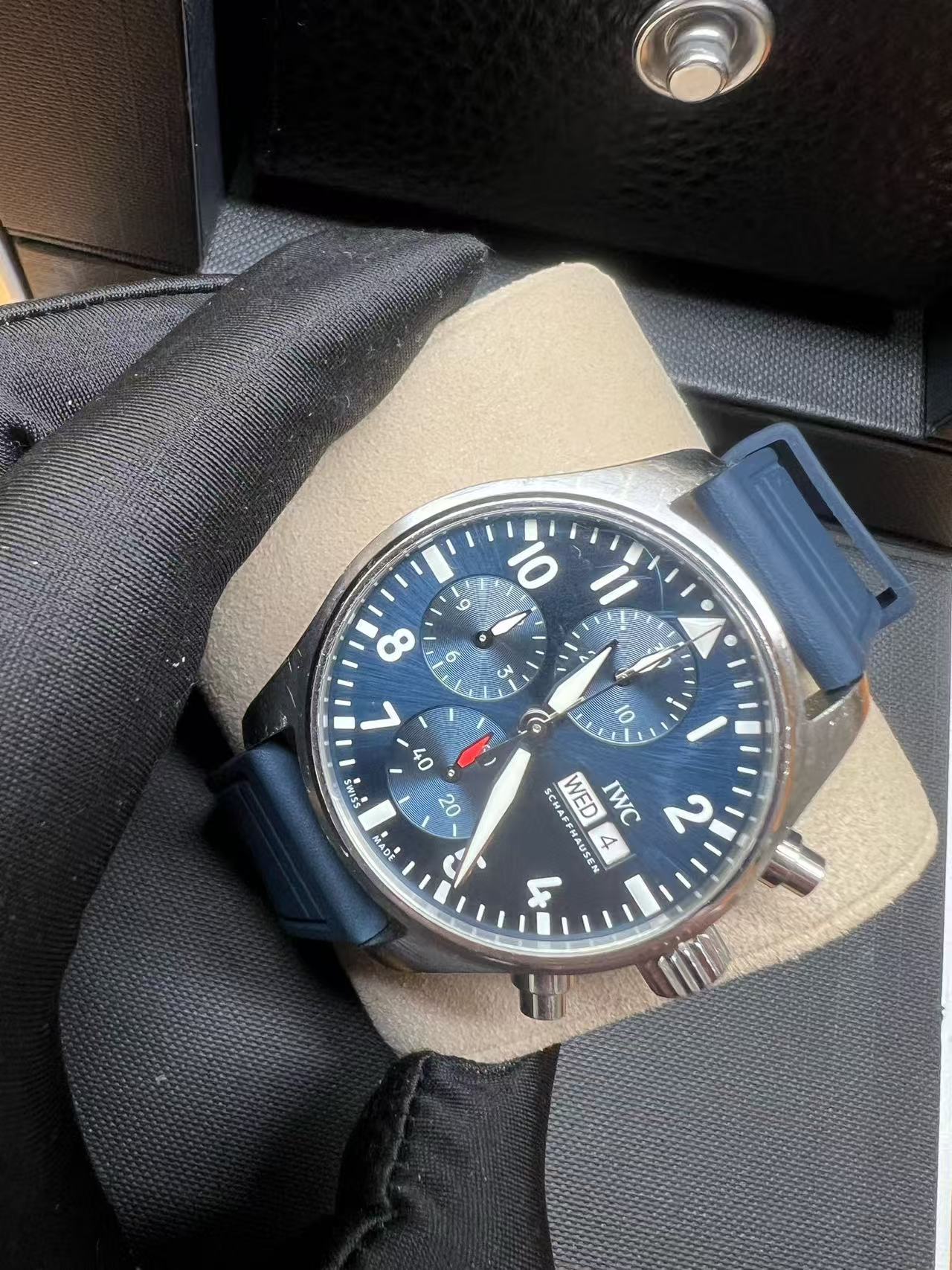 IWC IW388101 detail 1