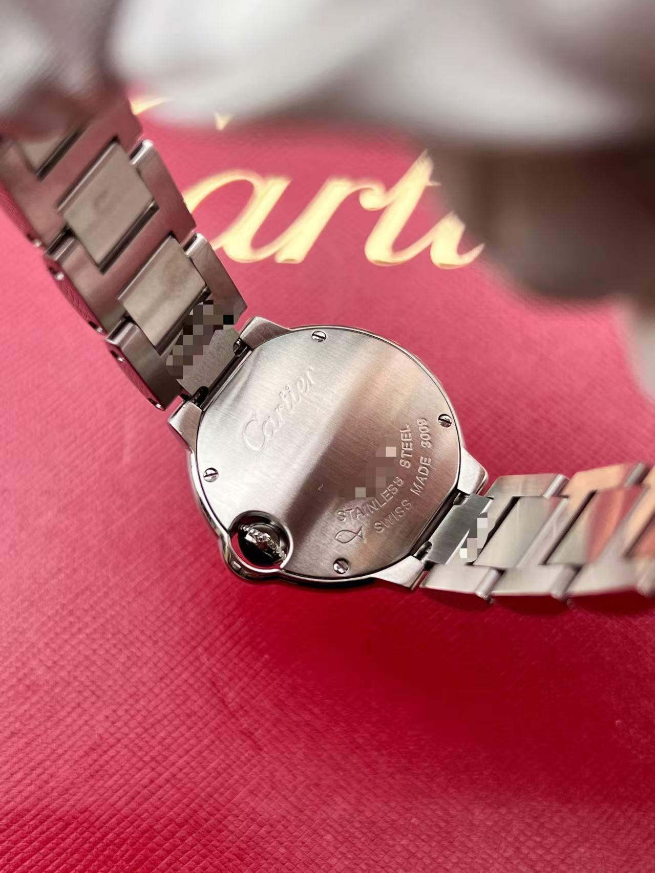 Cartier W69010Z4 detail 4