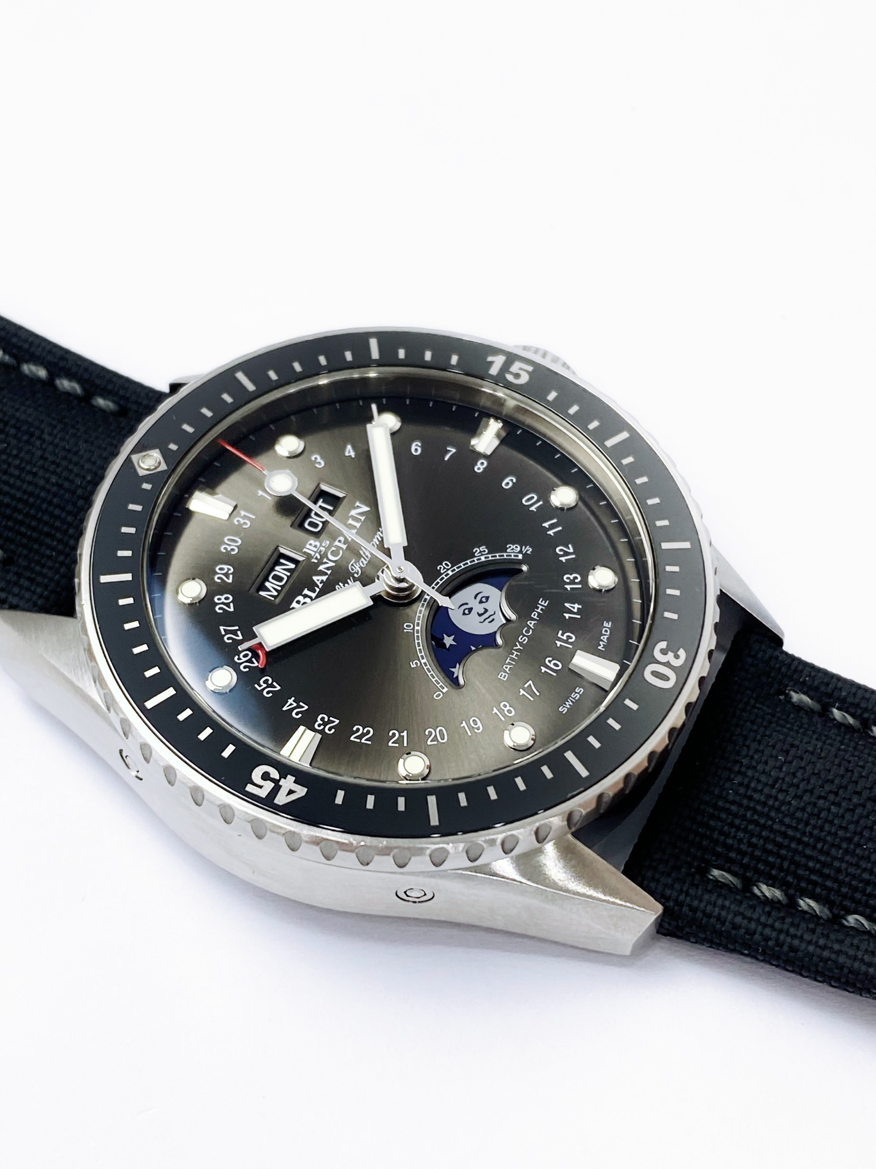 Blancpain 5054 1110 B52A detail 3
