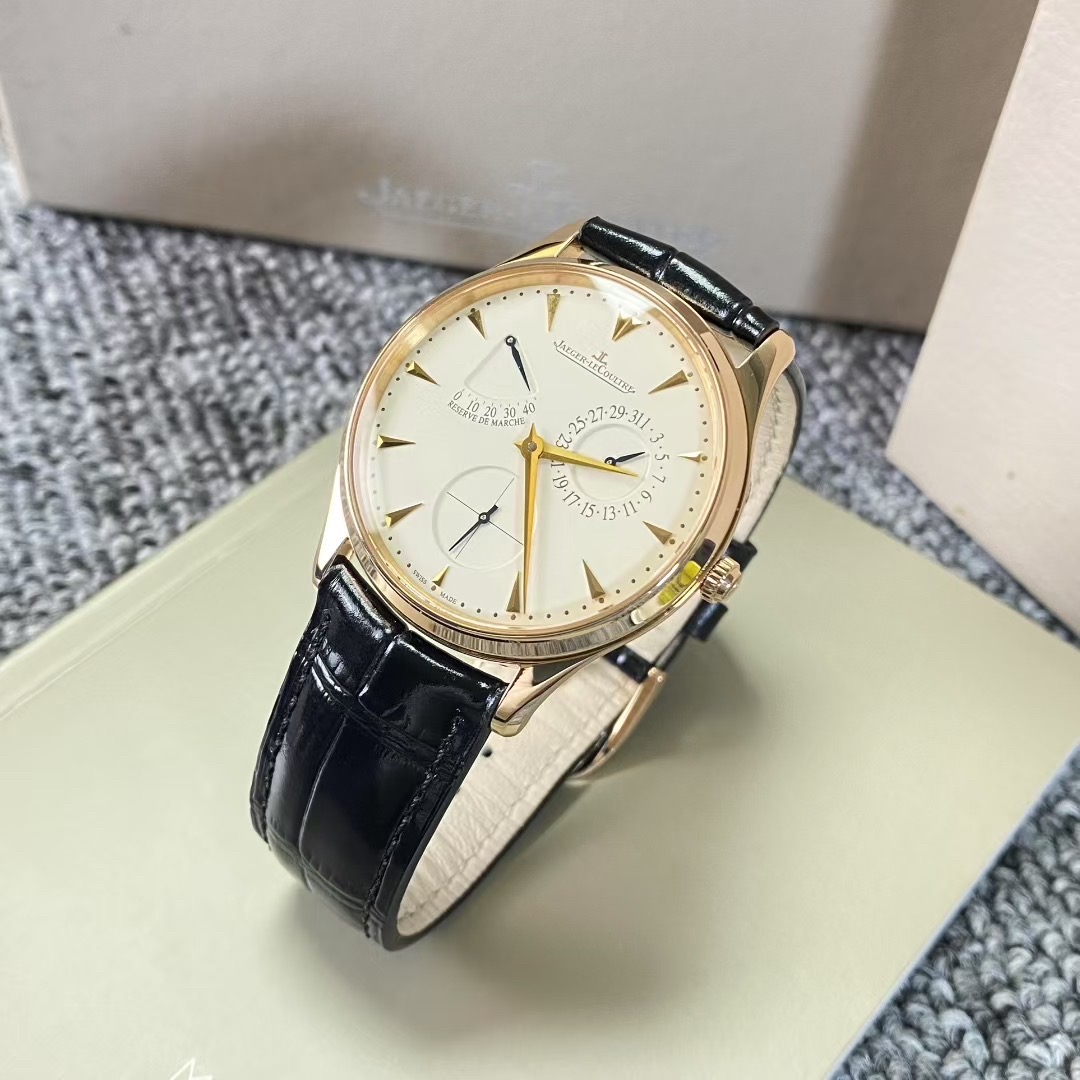 Jaeger-LeCoultre 1372520 detail 1