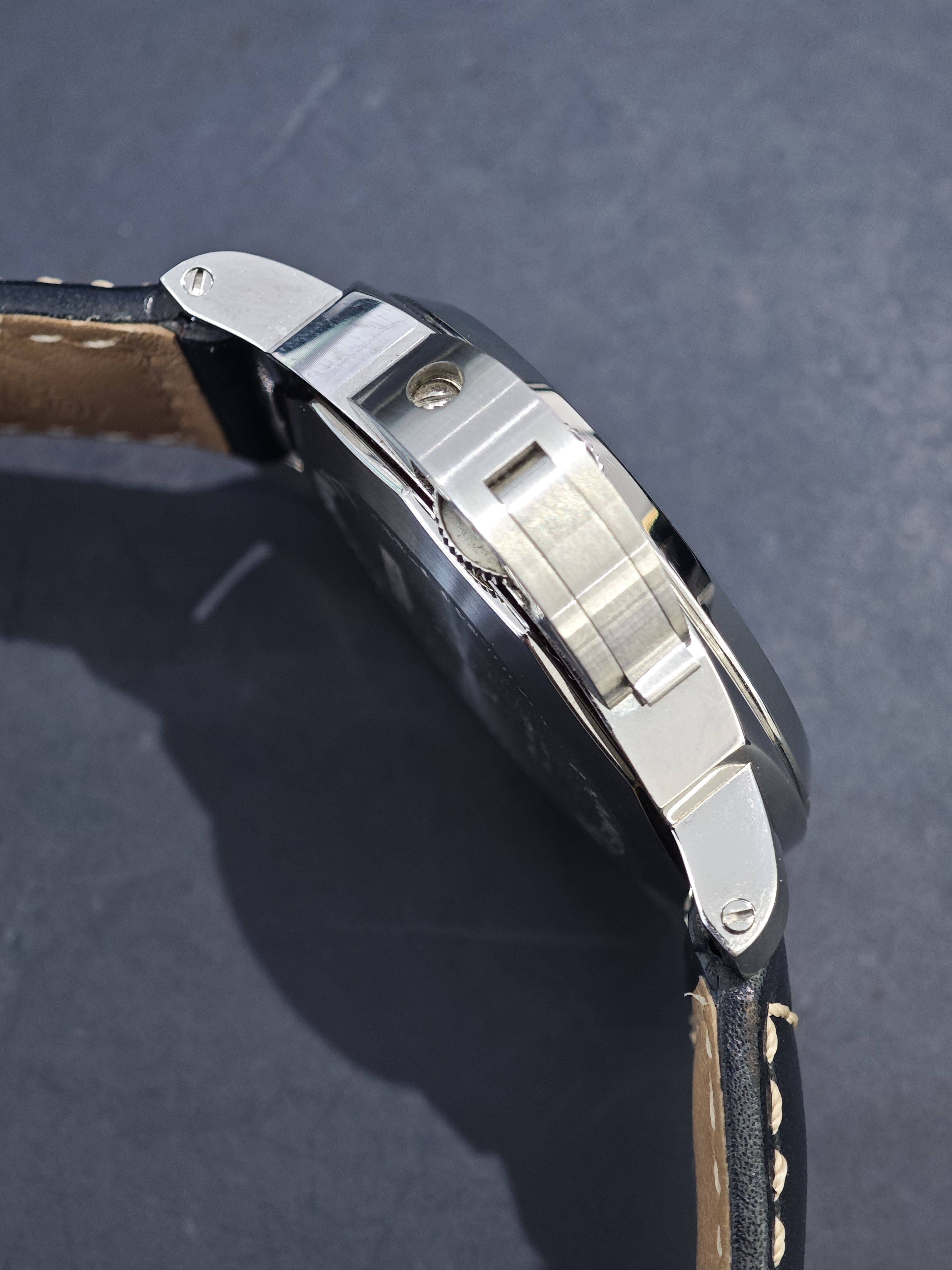 Panerai PAM01085 detail 1