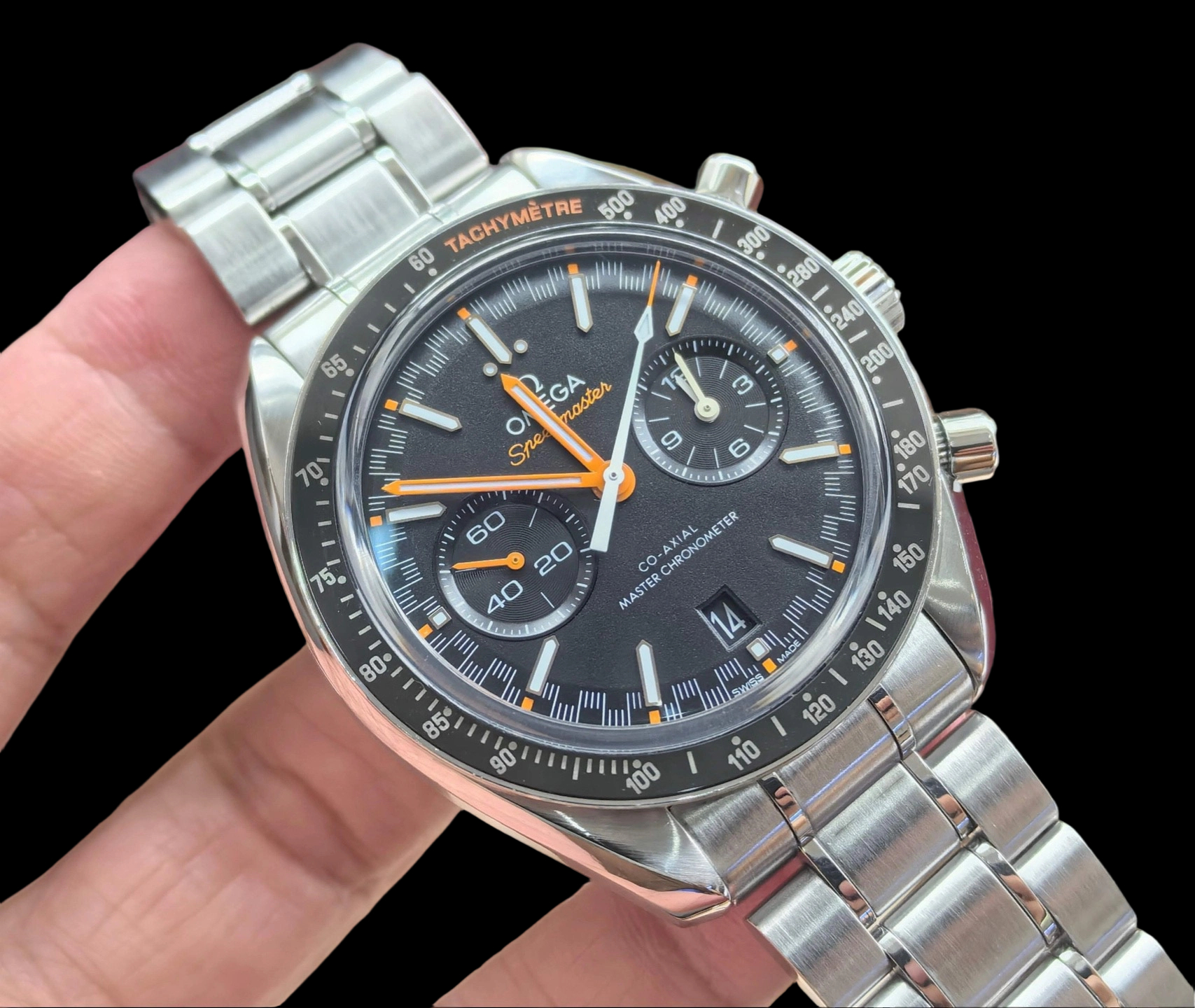 Omega 329.30.44.51.01.002 detail 4