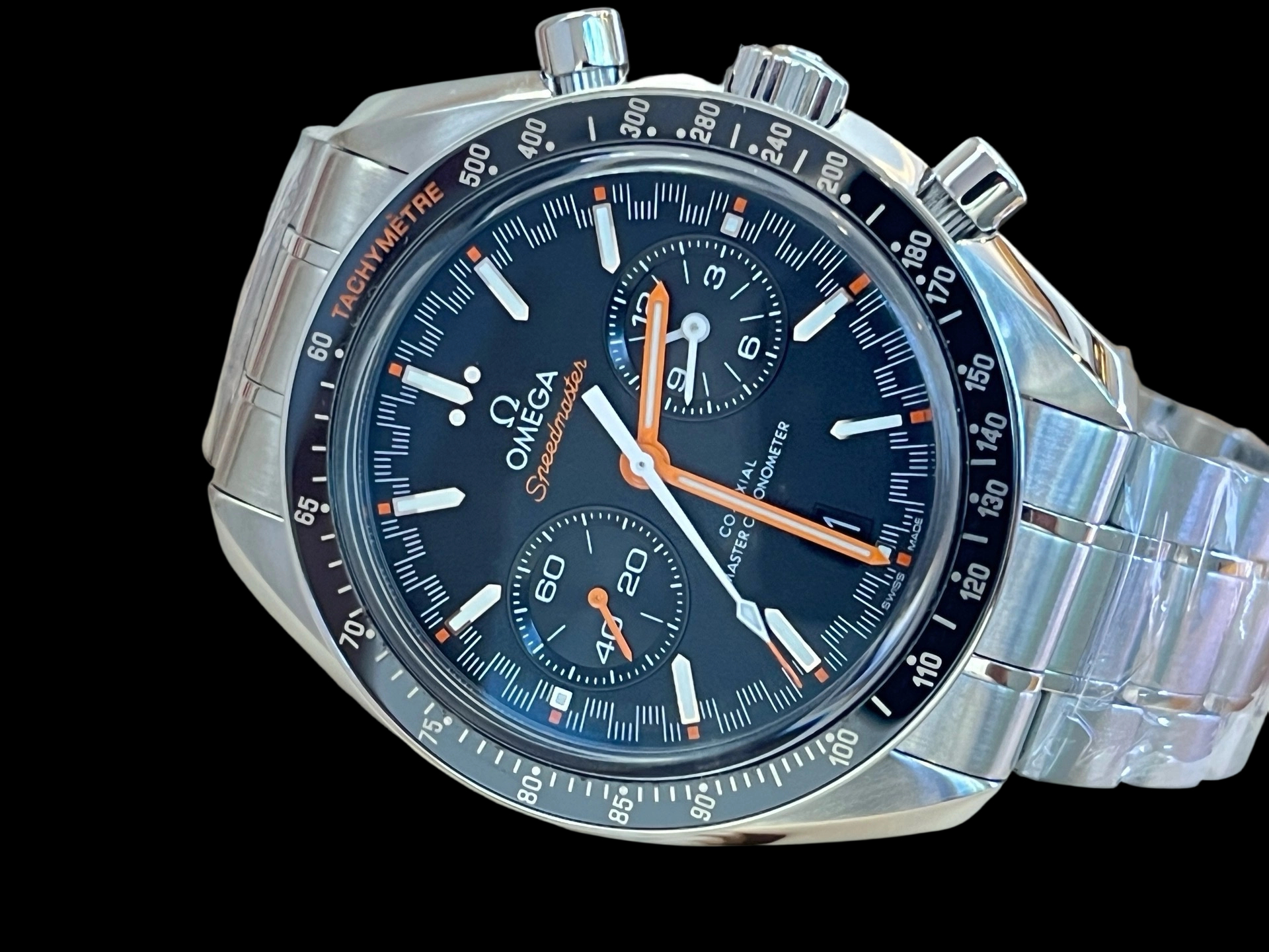 Omega 329.30.44.51.01.002 detail 2