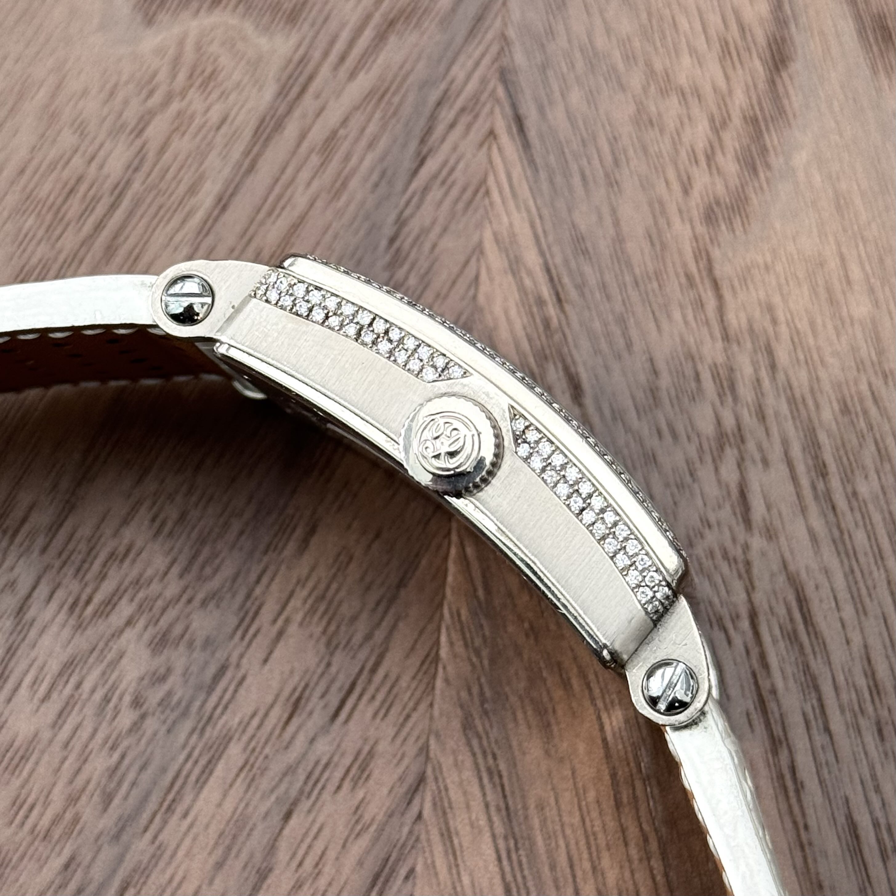 Roger Dubuis Vintage detail 6