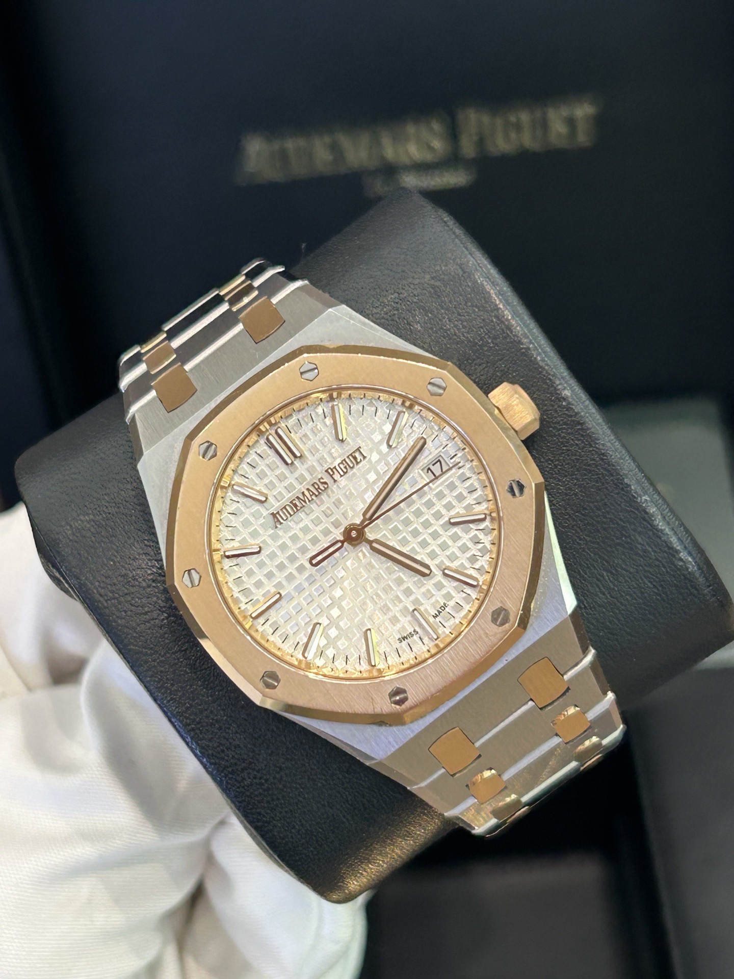 Audemars Piguet 77450SR.OO.1361SR.02 detail 6