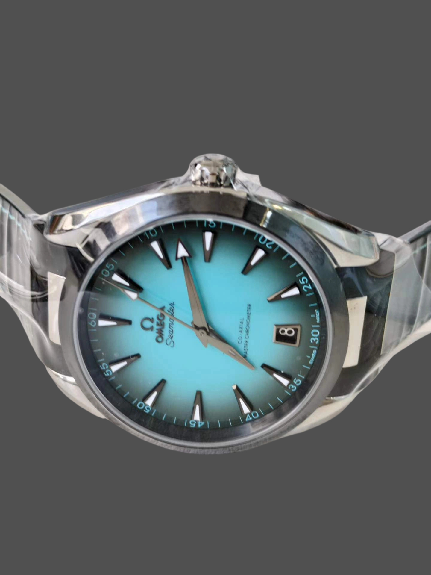 Omega 220.32.41.21.03.001 detail 3