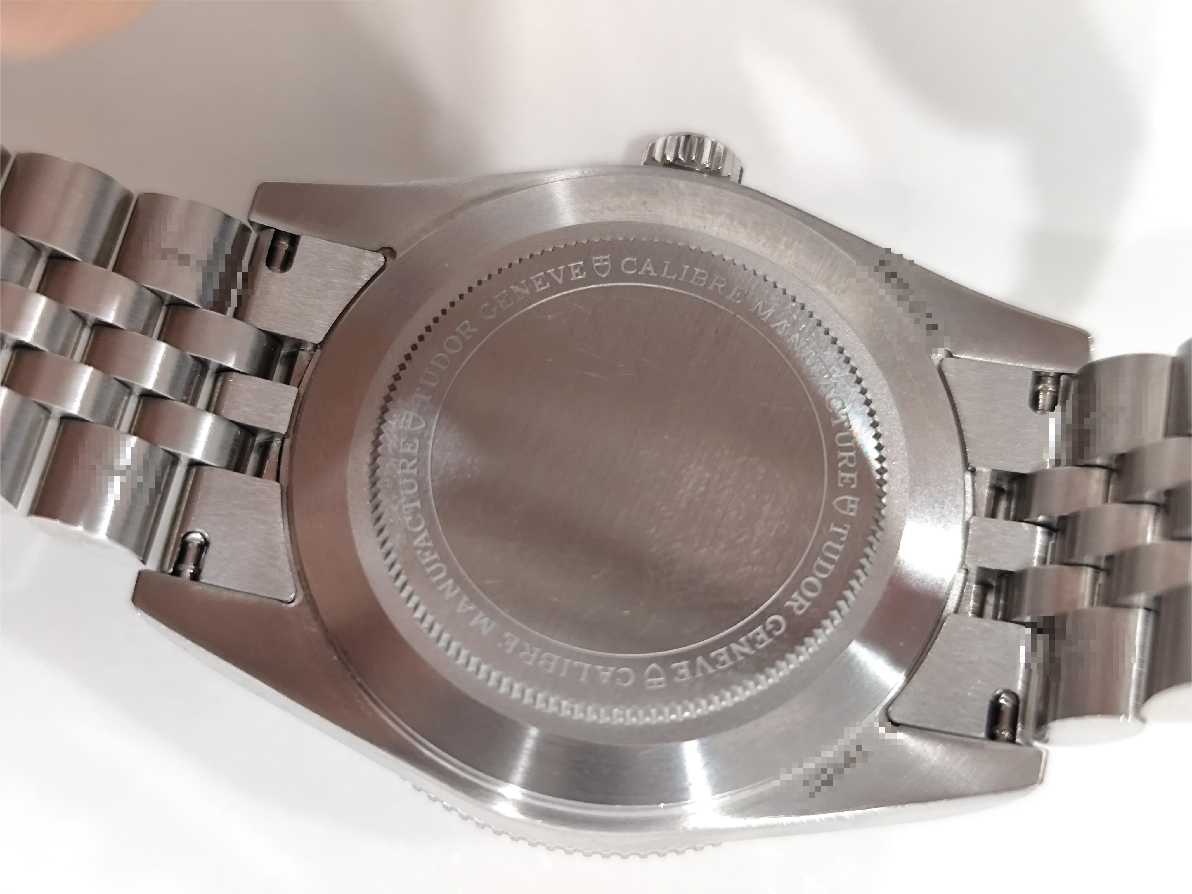 Tudor m79000-0001 detail 3