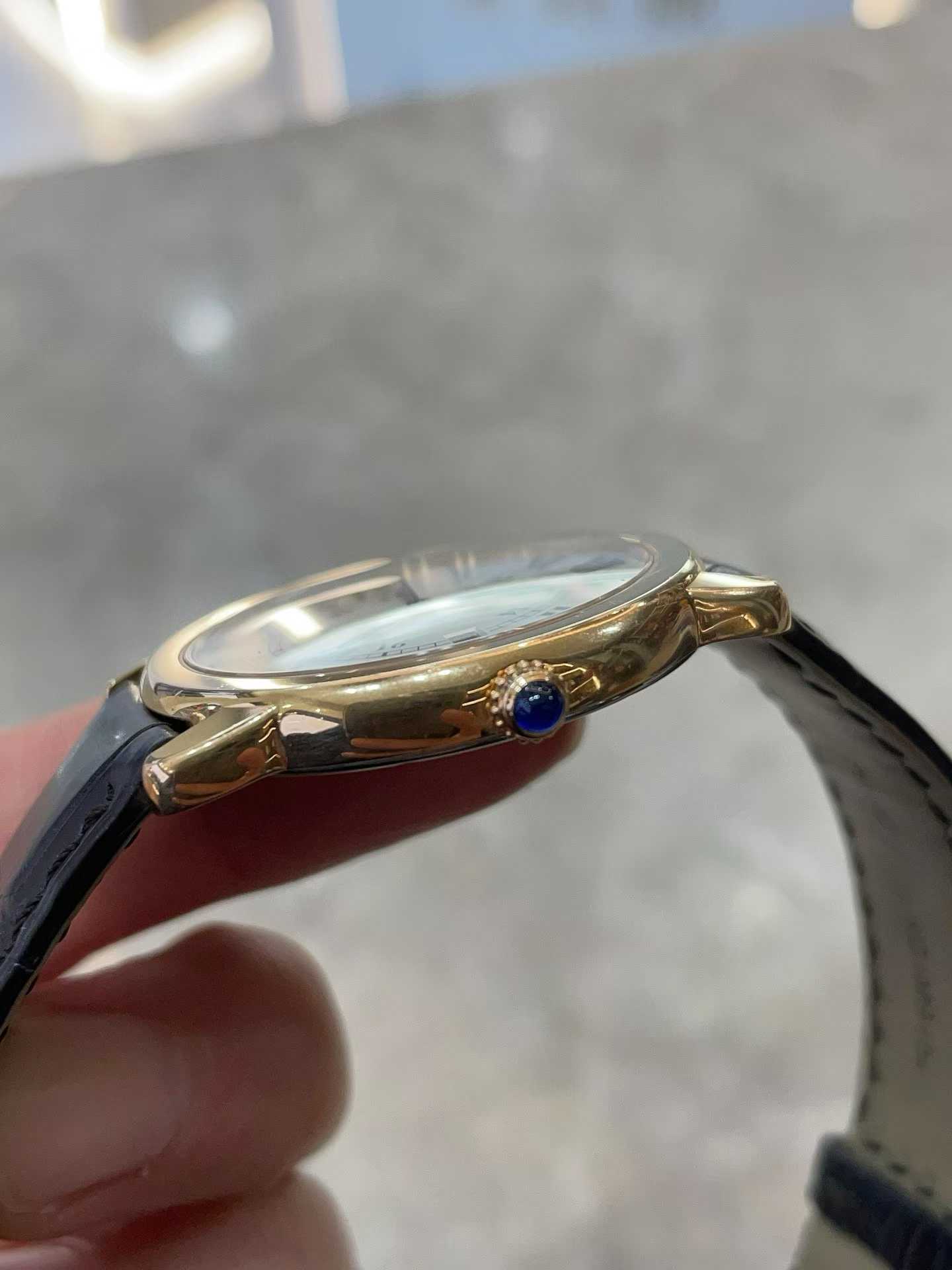 Cartier w6701008 detail 4