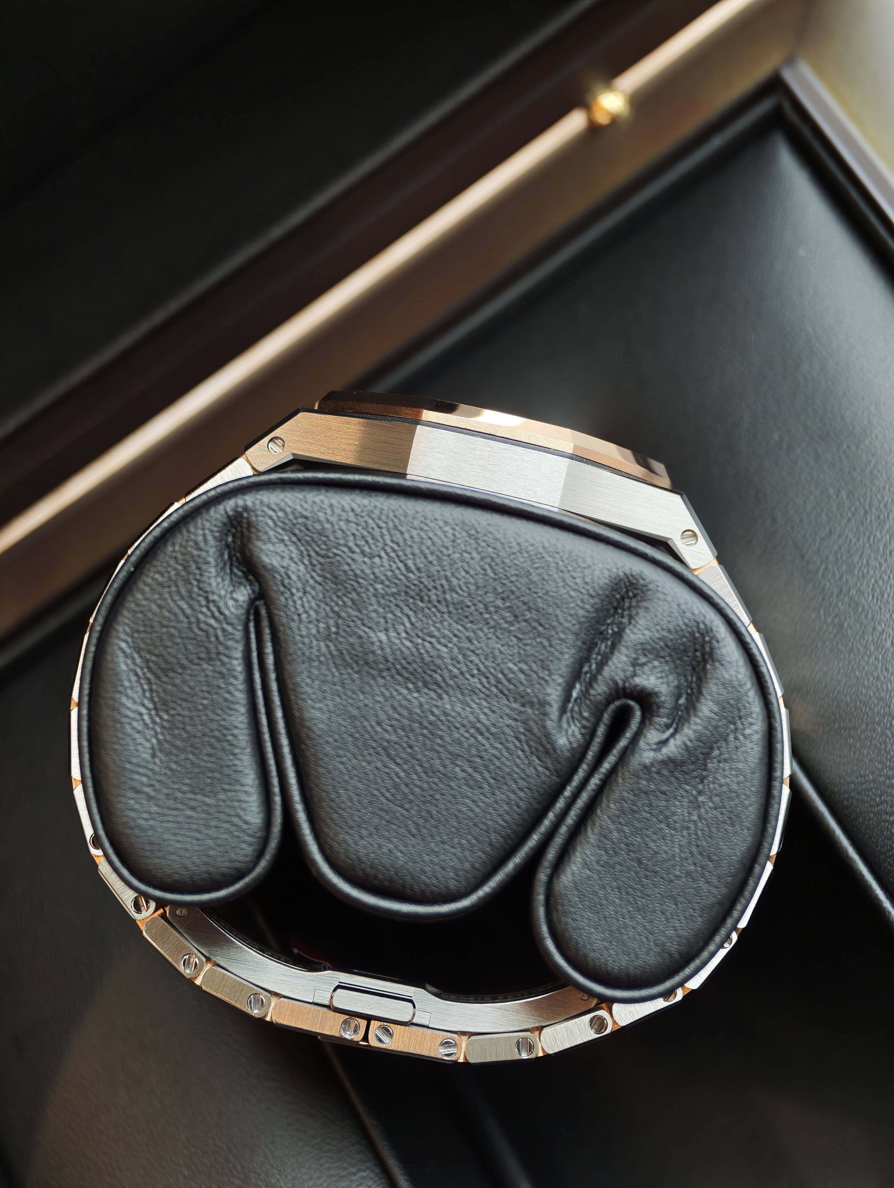 Audemars Piguet 77450sr.oo.1361sr.02 detail 2