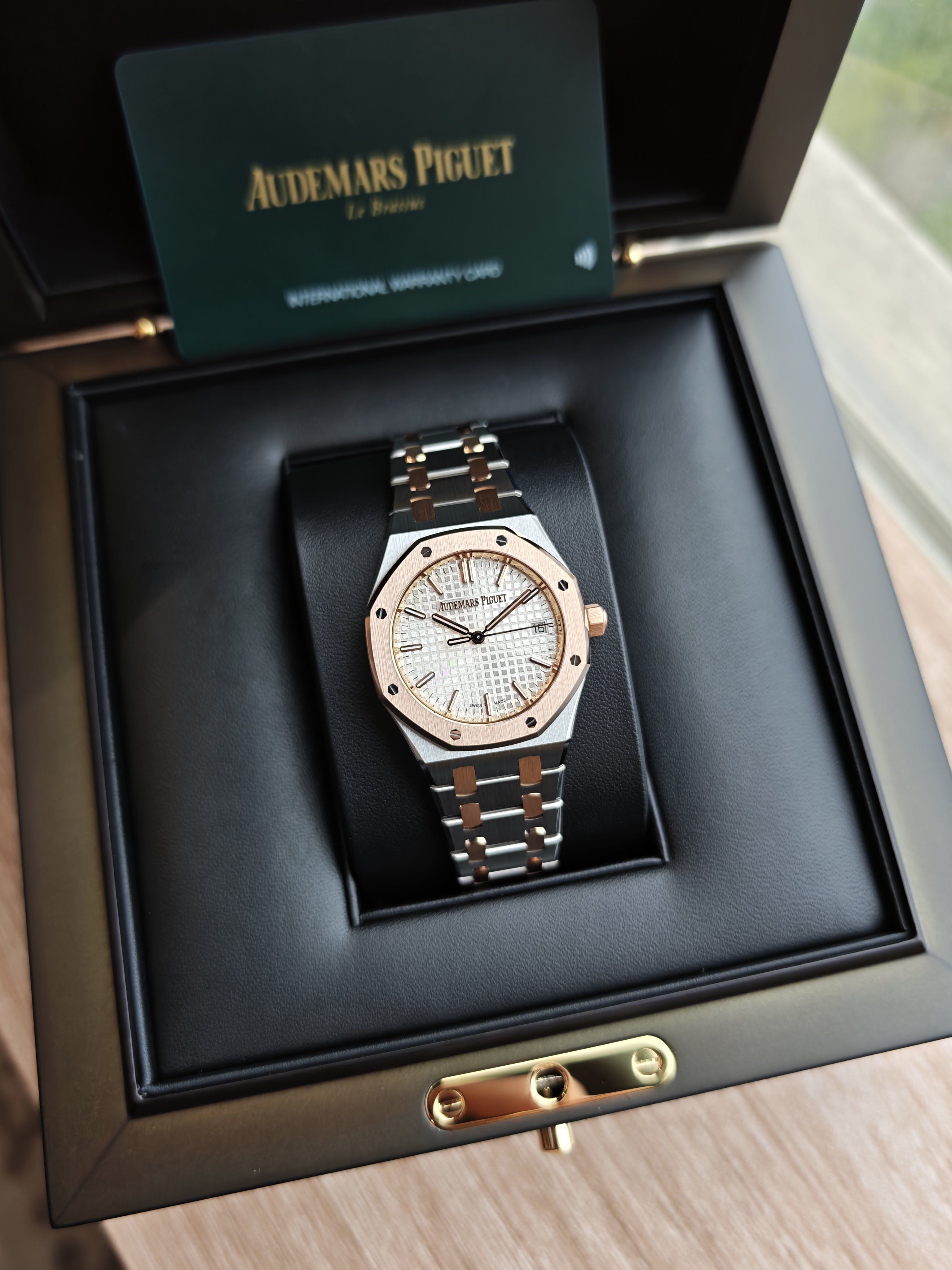 Audemars Piguet 77450sr.oo.1361sr.02 detail 6