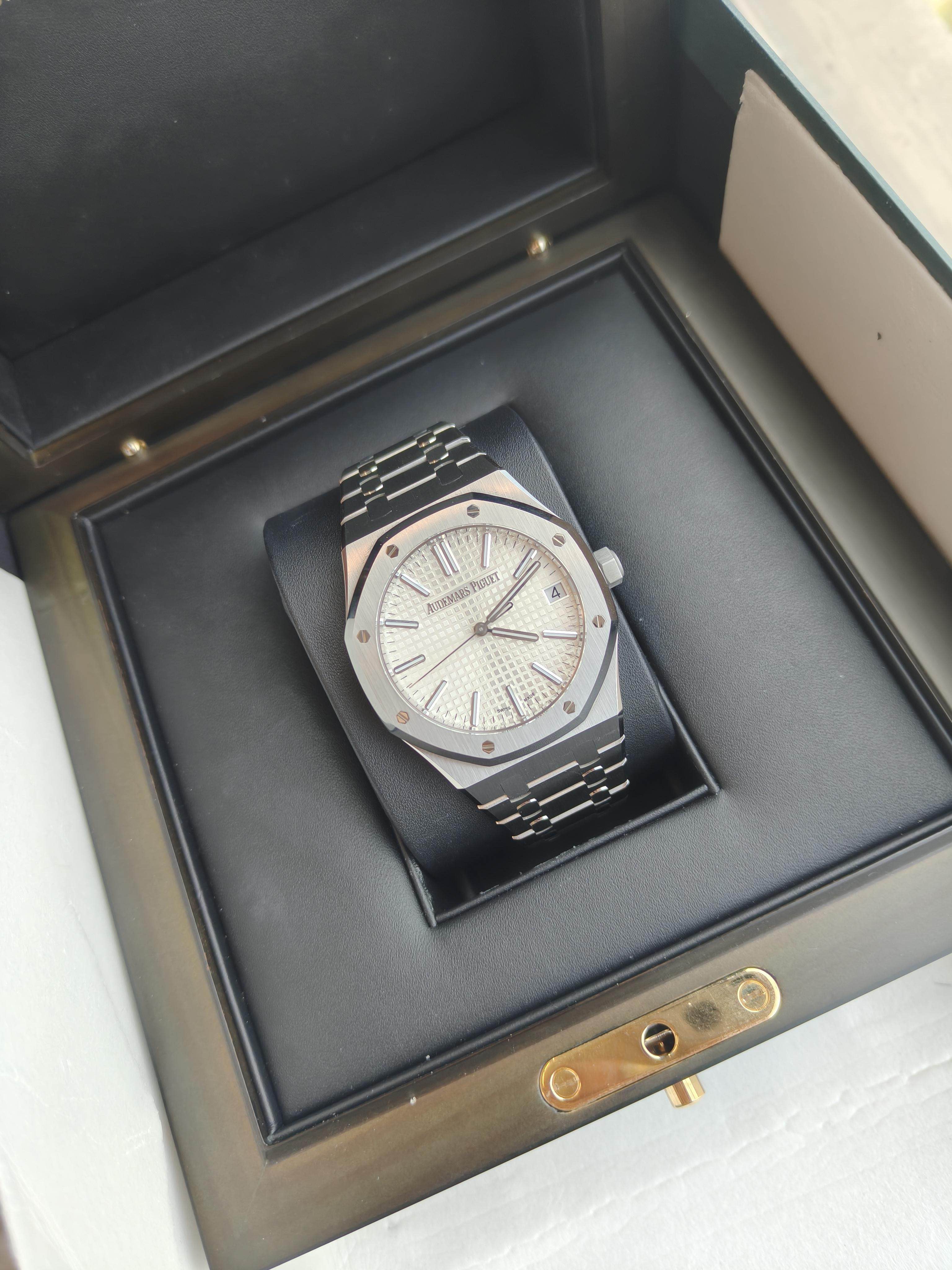 Audemars Piguet 15510ST.OO.1320ST.08