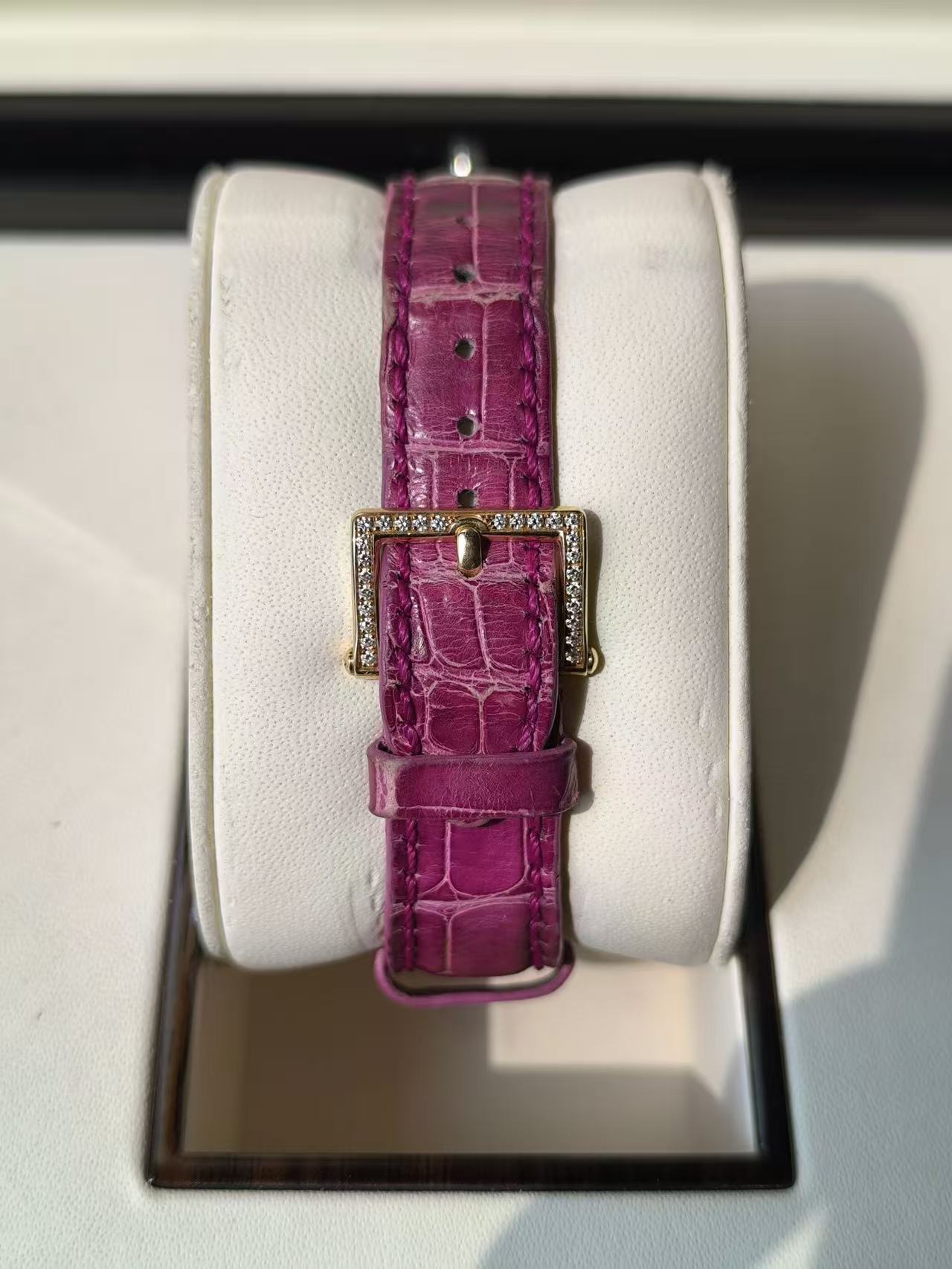Patek Philippe 7200 / 200R-001 detail 4