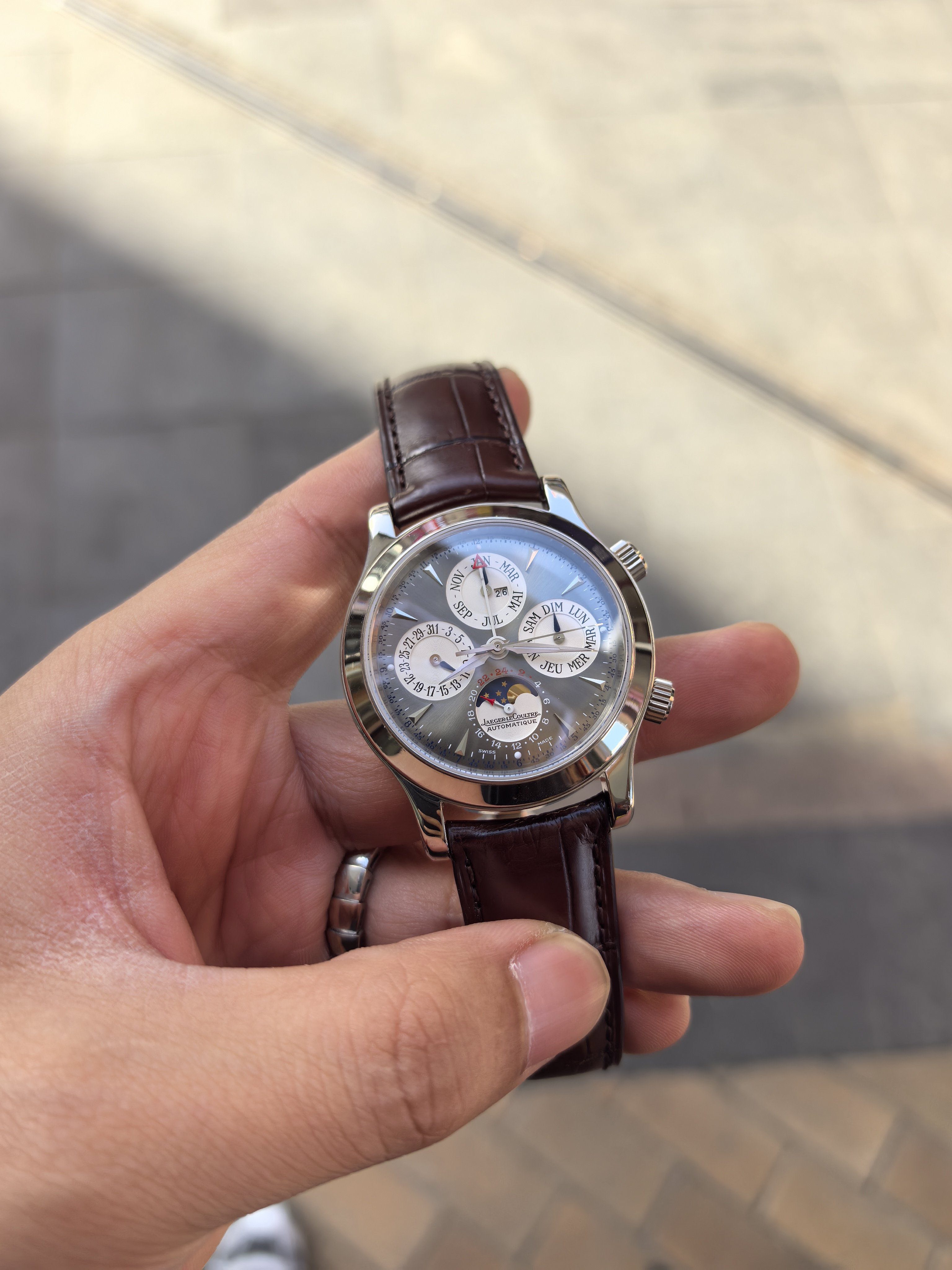 Jaeger-LeCoultre 146.3.95 detail 1