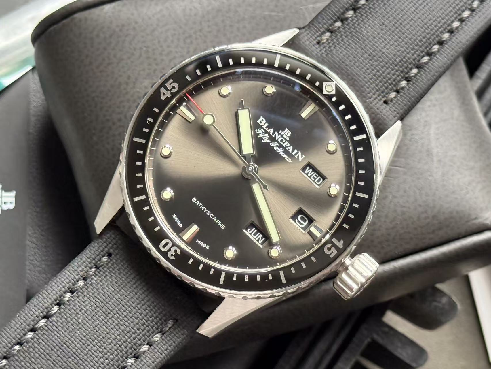 Blancpain 5071-1110-B52A detail 6