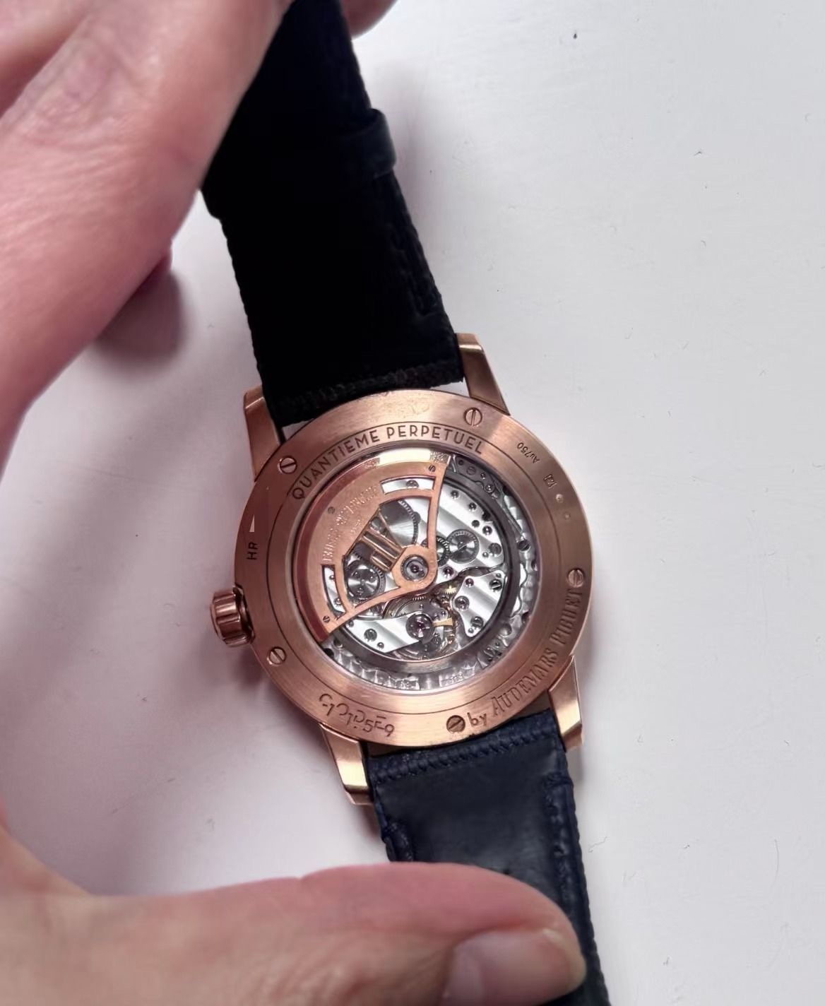 Audemars Piguet 26394OR detail 2