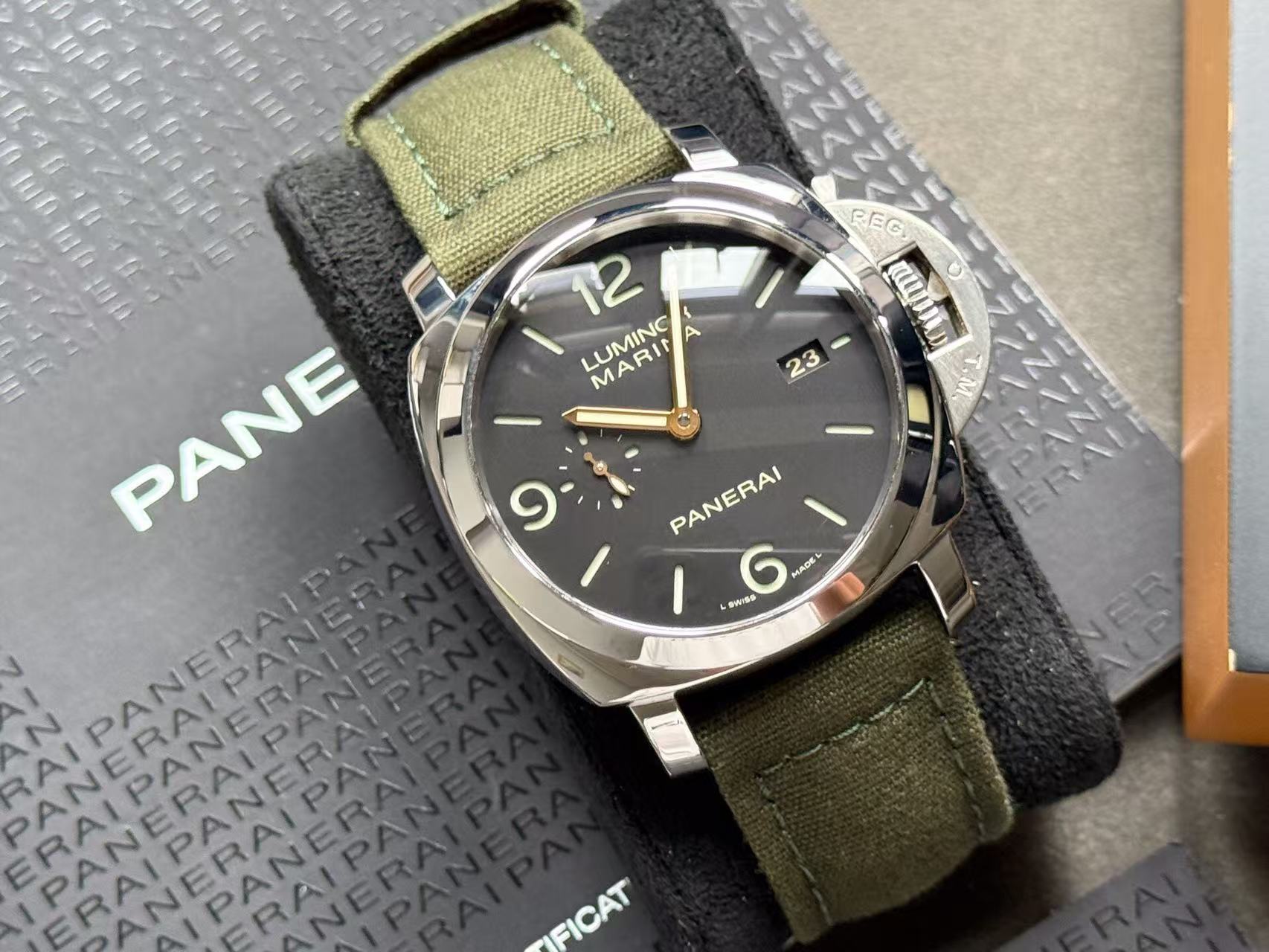 Panerai PAM00618 detail 5