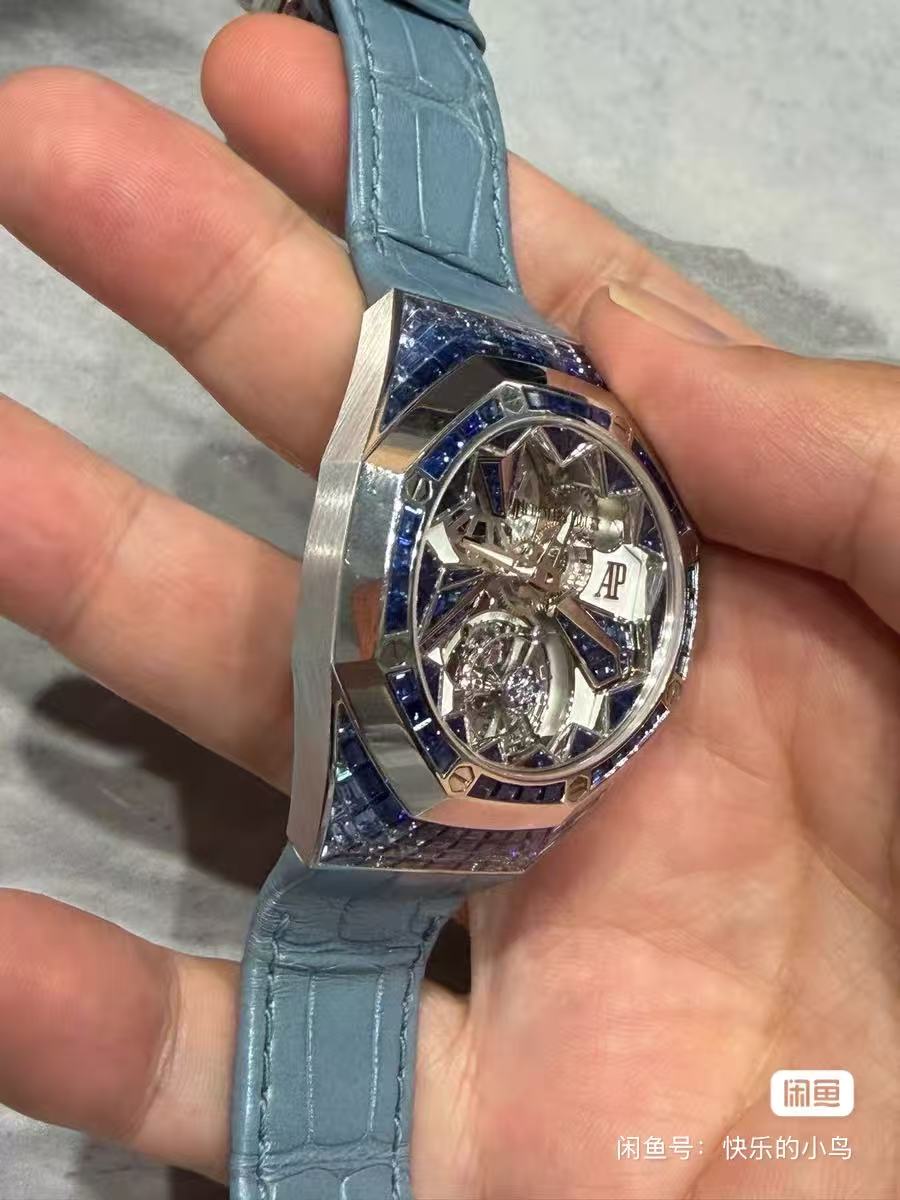Audemars Piguet 26228BC.SS.D314CR.01 detail 2