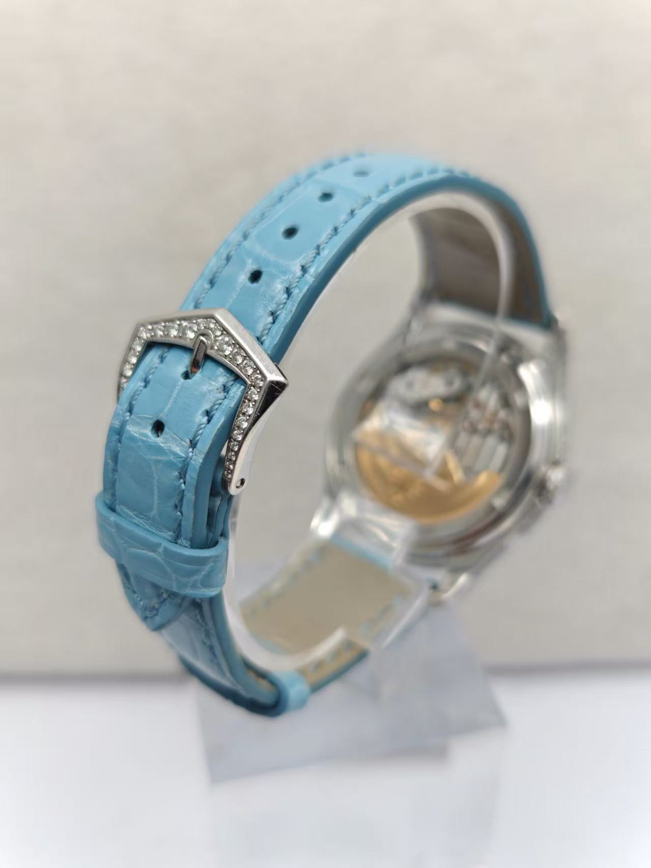 Patek Philippe 4937G-001 detail 3