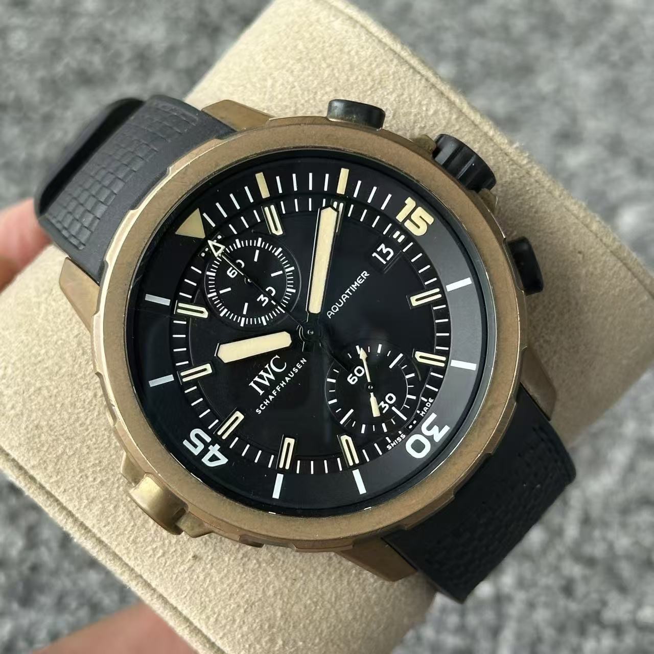 IWC IW379503 detail 7