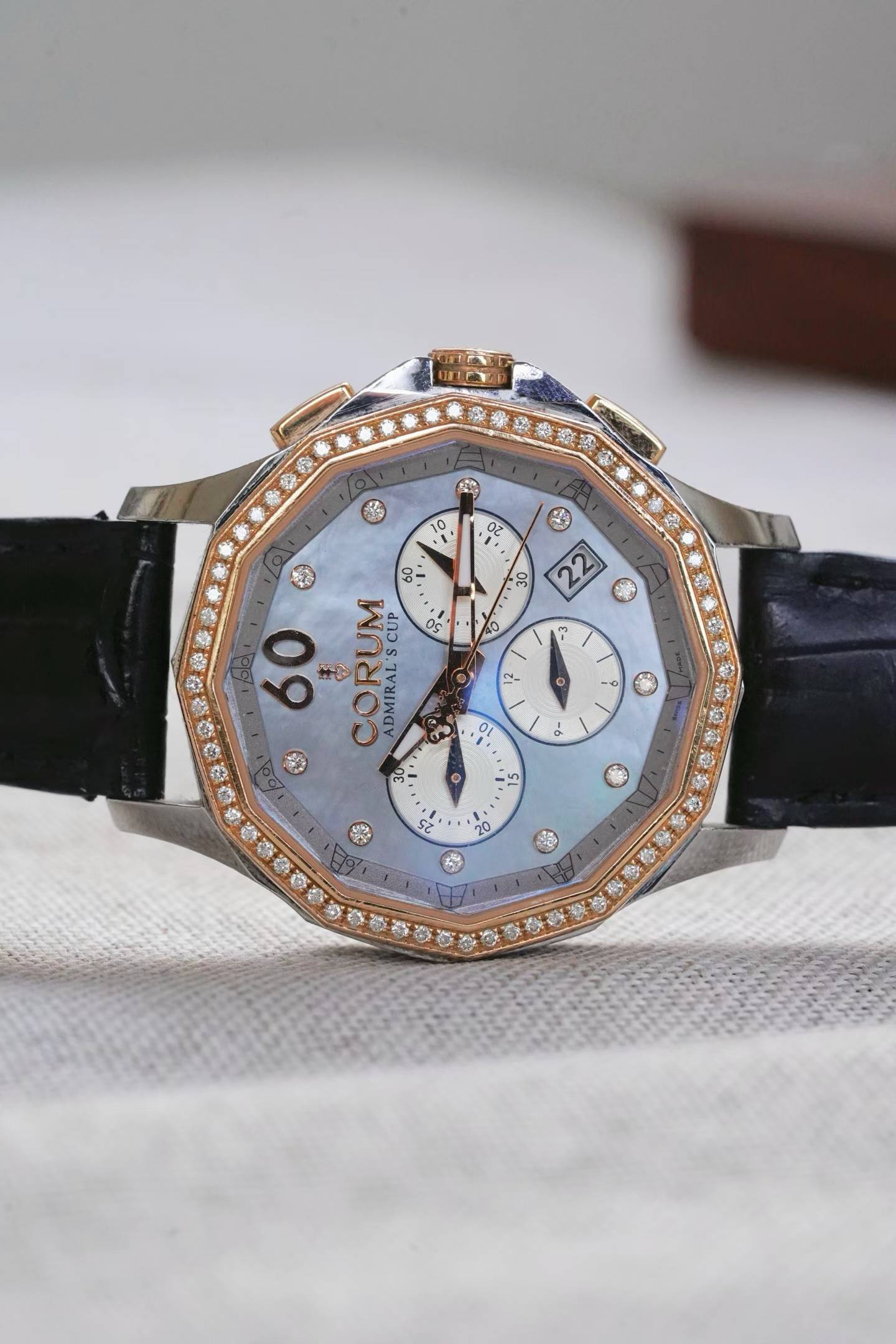 Corum 132.101.29 / F149 detail 3