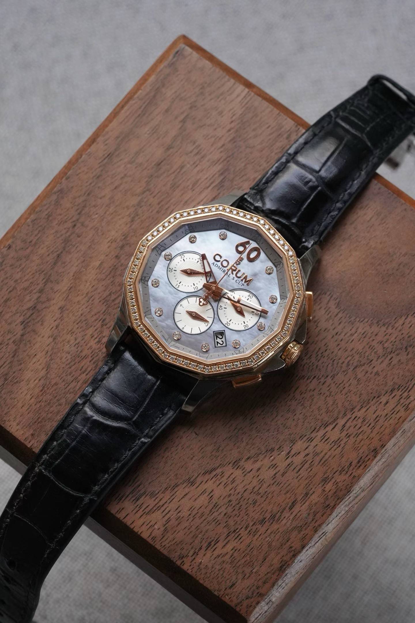 Corum 132.101.29 / F149 detail 4