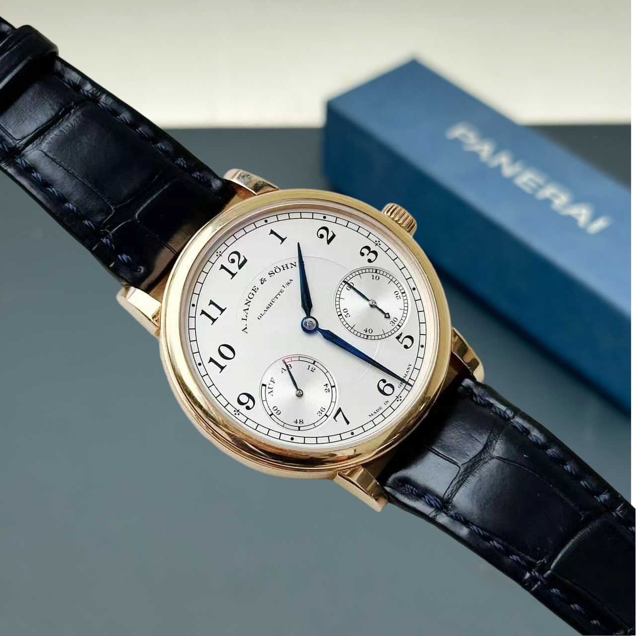 A. Lange & S&ouml;hne 234.032 detail 1