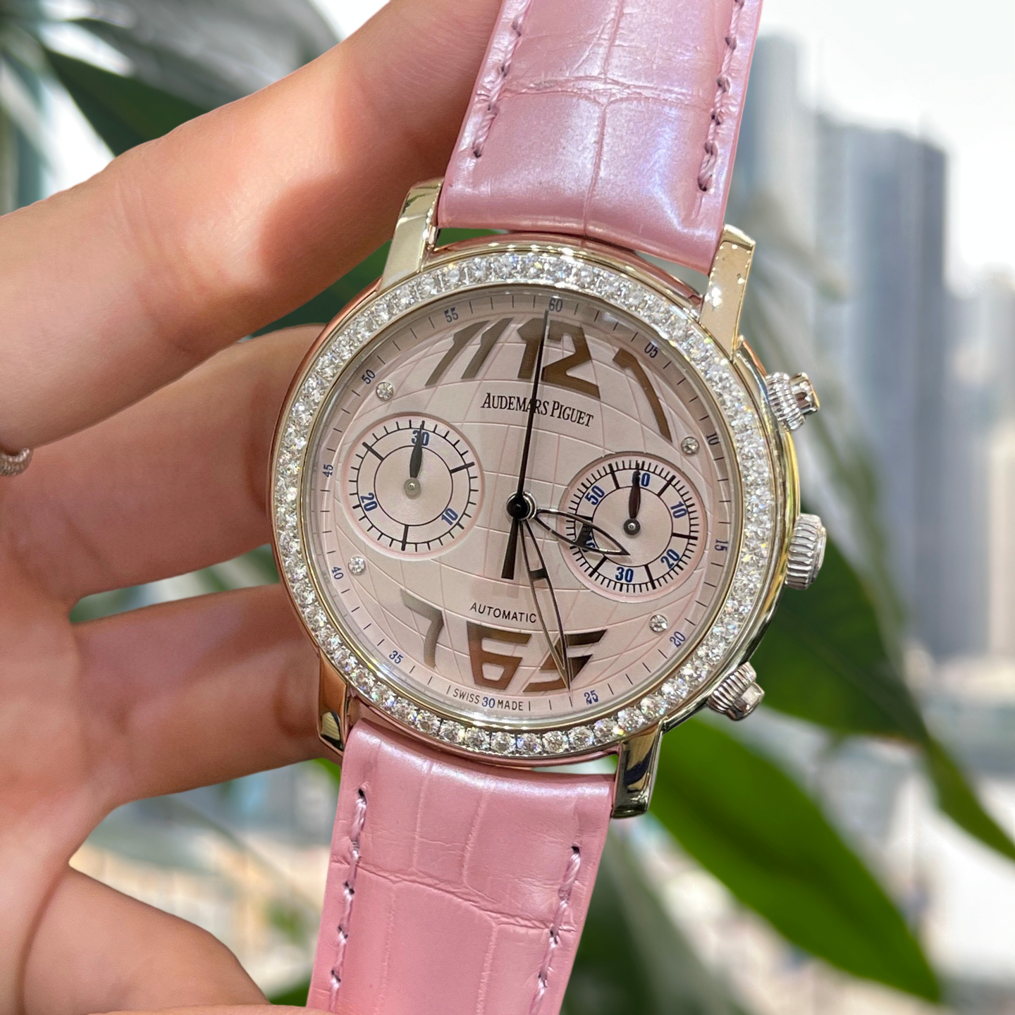 Audemars Piguet 26012BC detail 2