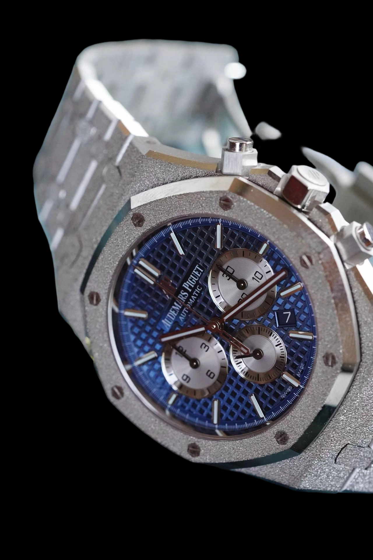 Audemars Piguet 26331BC.GG.1224BC.02 detail 6