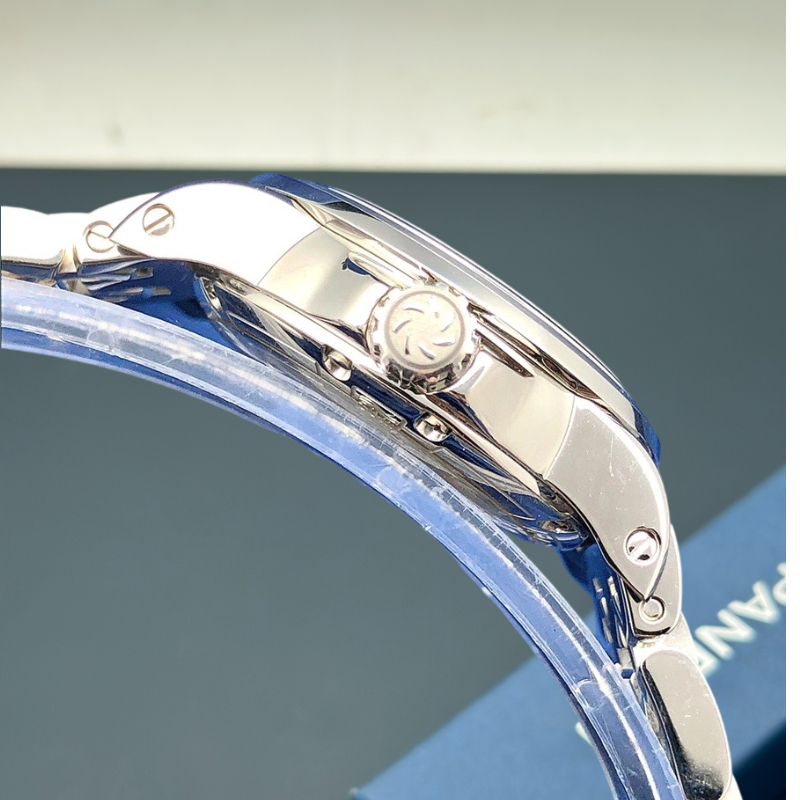 Carl F. Bucherer 00.10621.08.23.21 detail 4