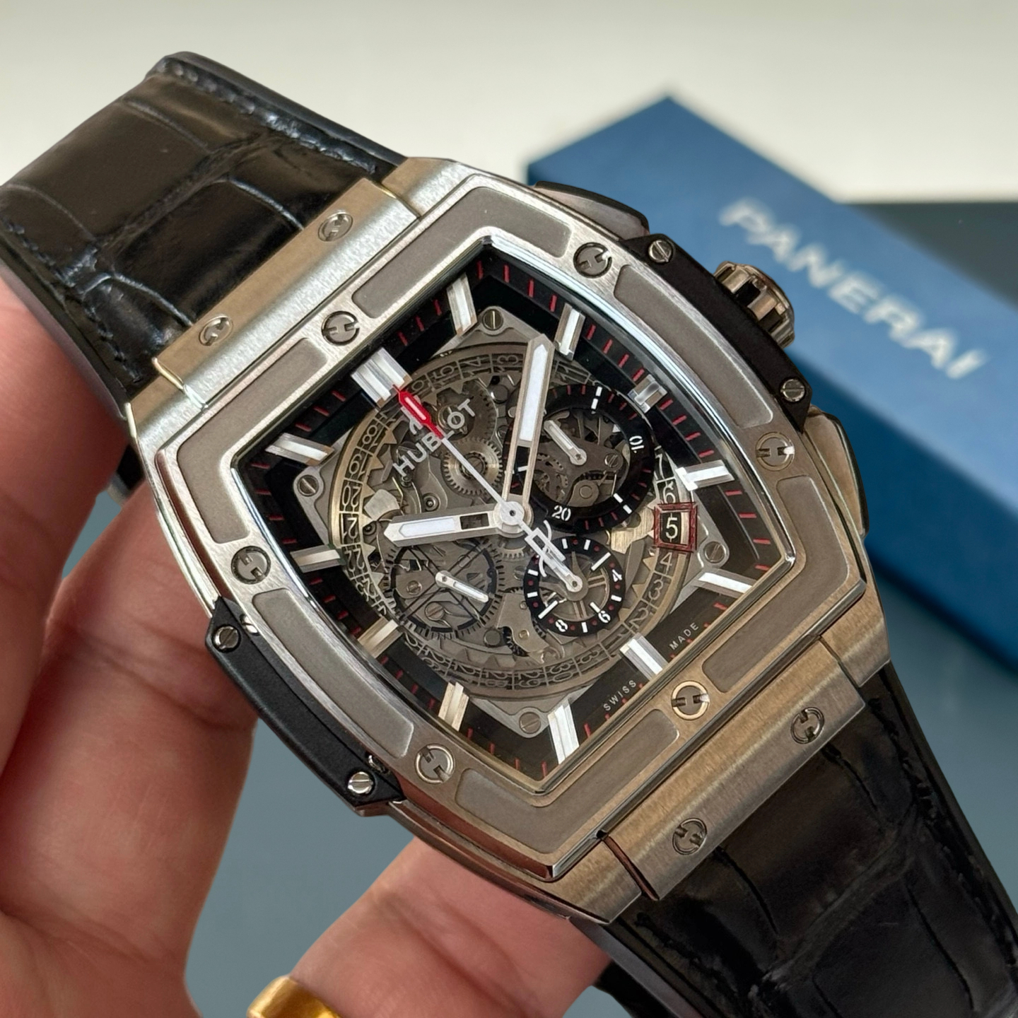 Hublot 601.NX.0173.LR detail 1