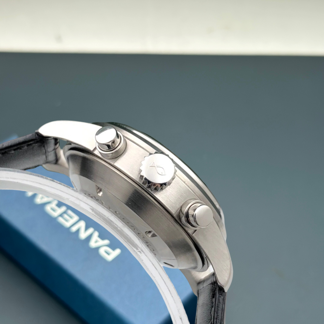 IWC IW371333 detail 2
