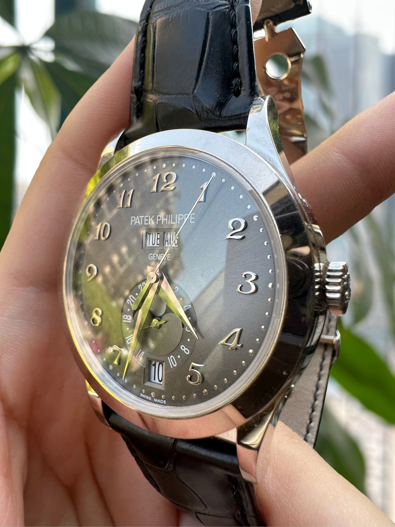 Patek Philippe 5396G-014 detail 2