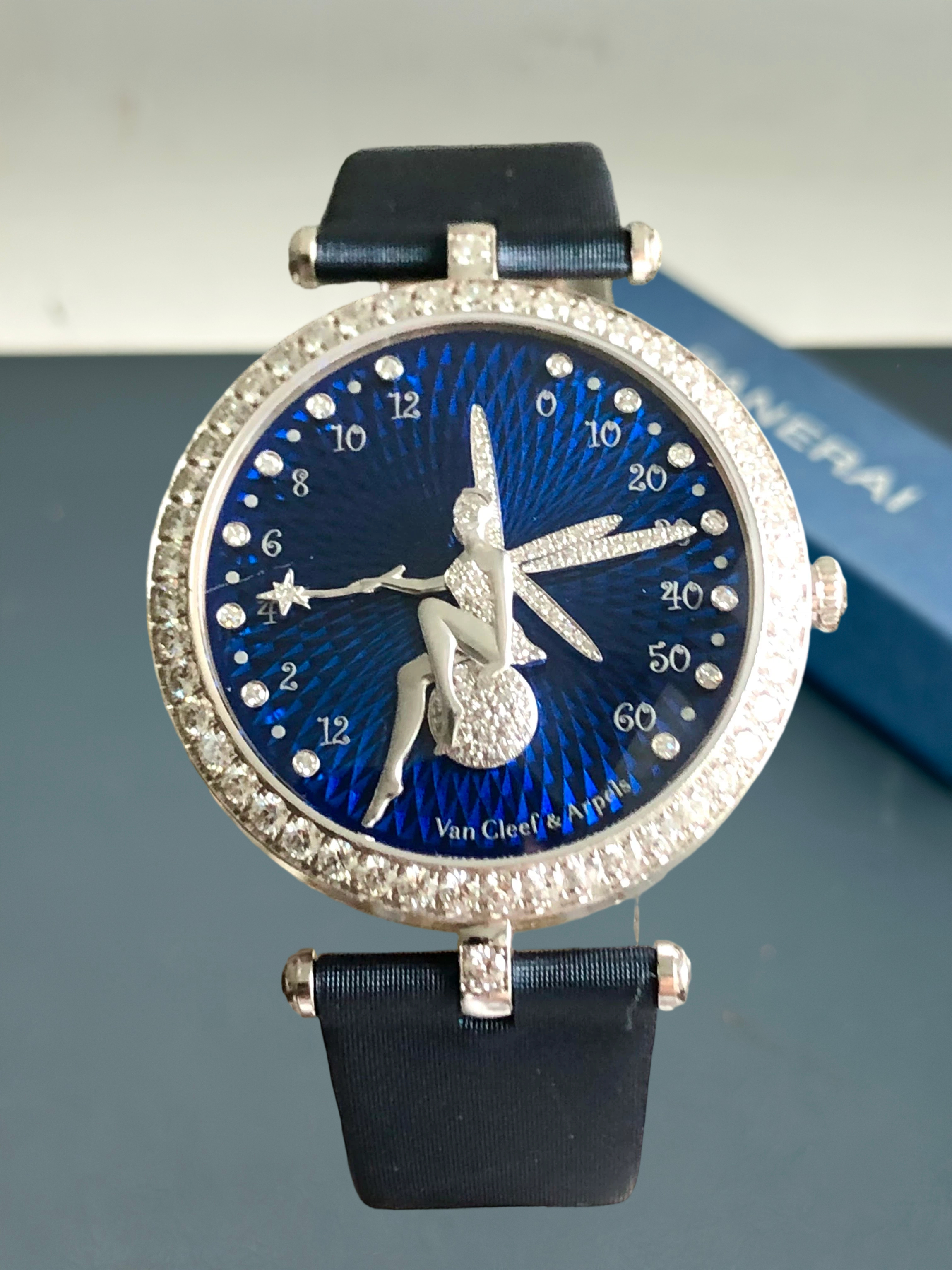 Van Cleef & Arpels VCARO3NX00