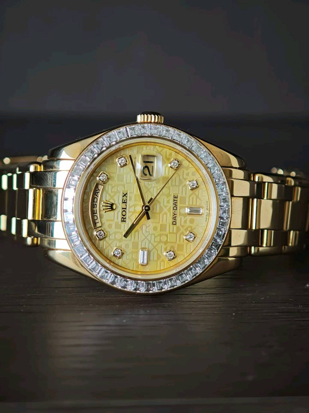Rolex 18958-72748 detail 2