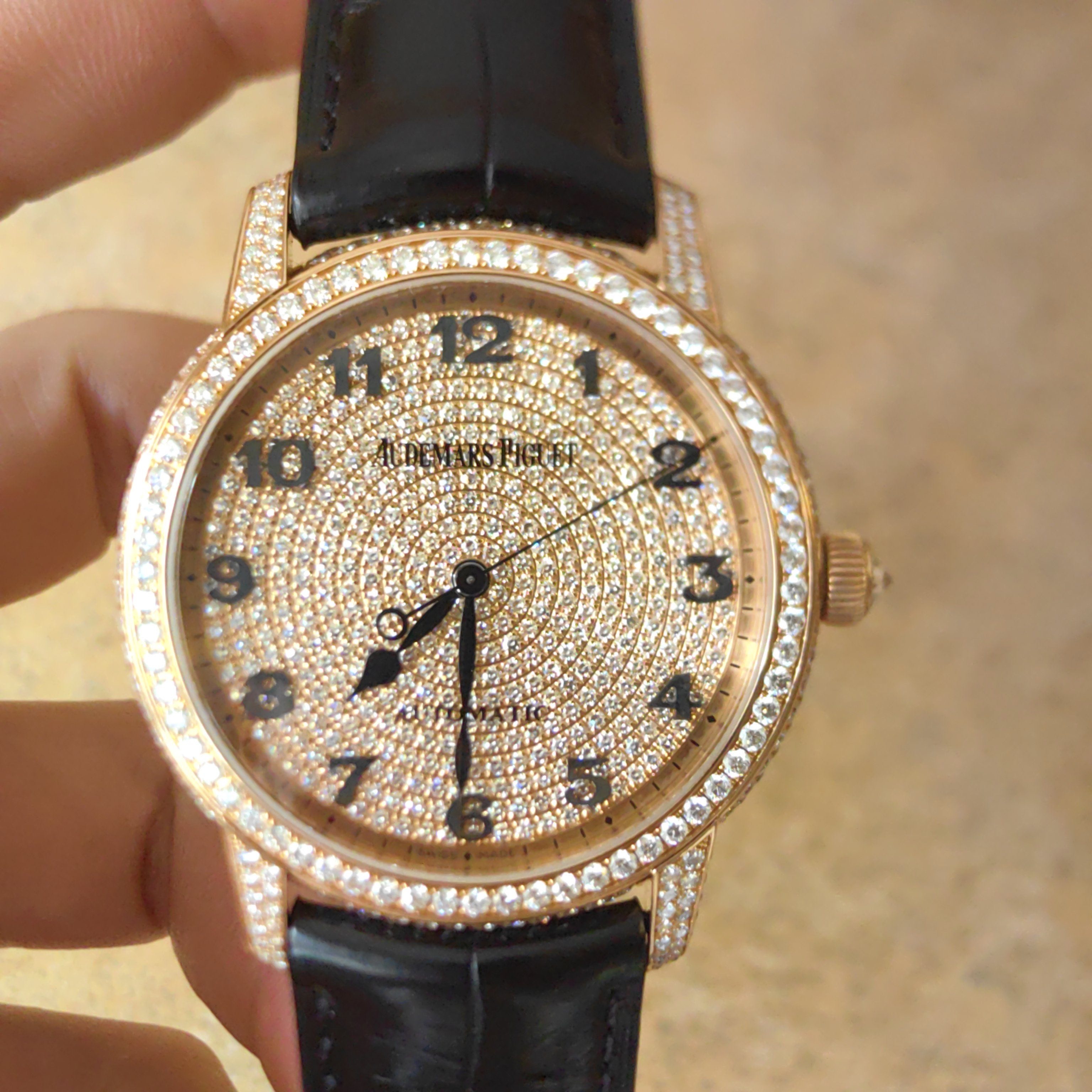 Audemars Piguet 15159OR.ZZ.D002CR.01