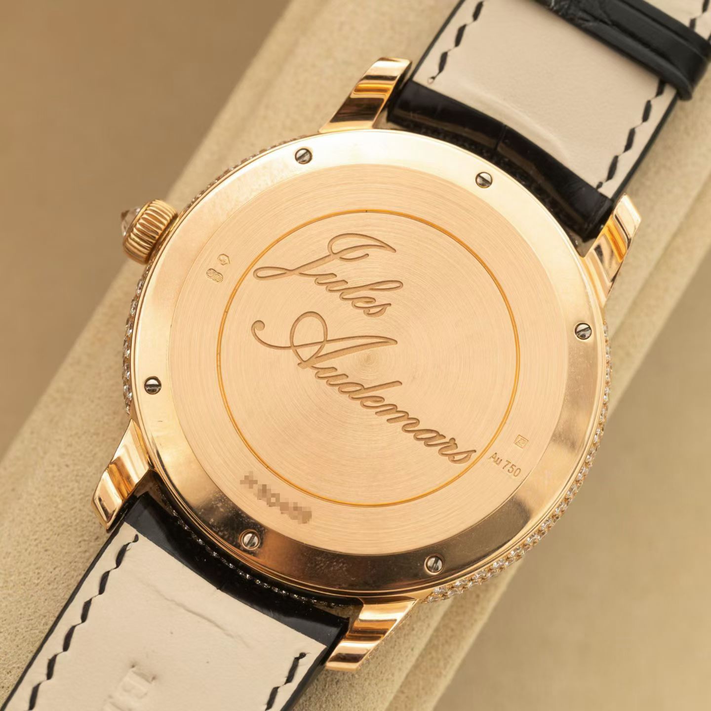 Audemars Piguet 15159OR.ZZ.D002CR.01 detail 5