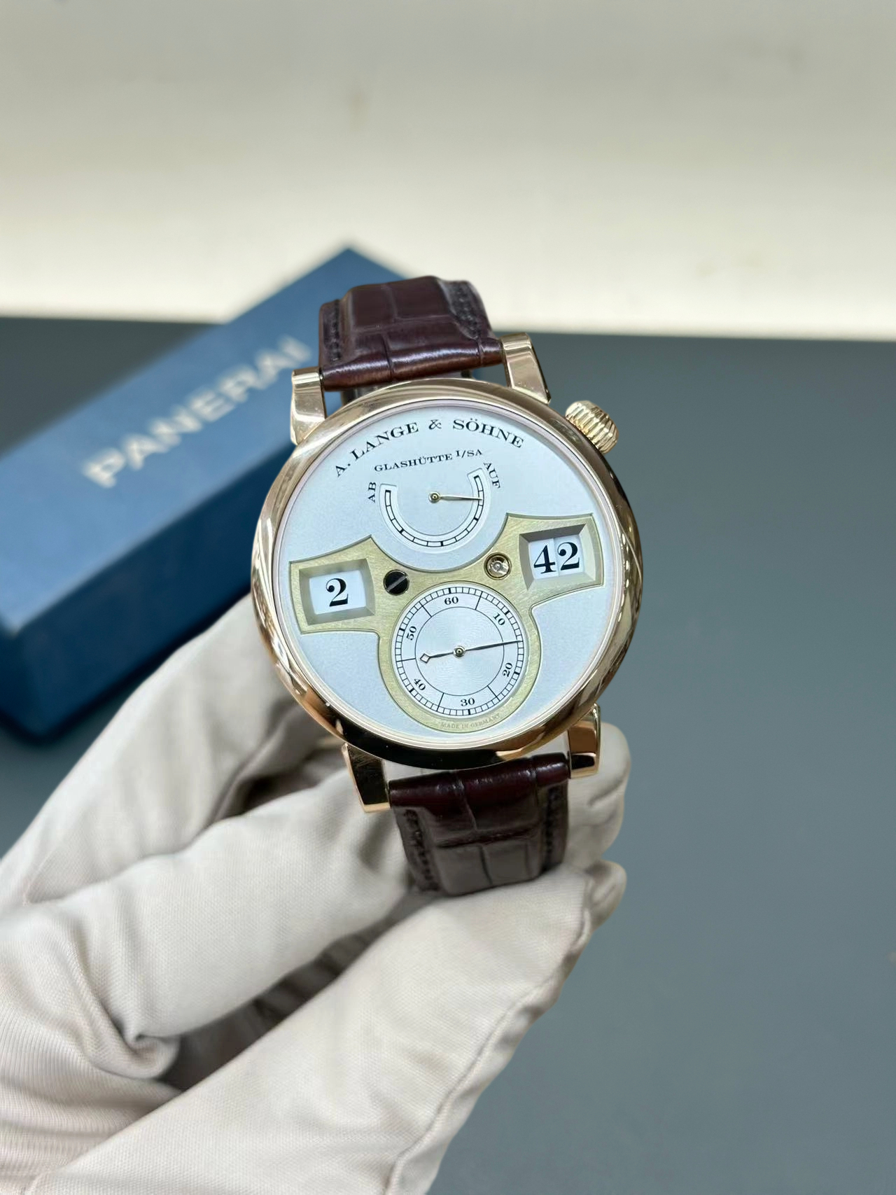 A. Lange & S&ouml;hne 140.032 detail 4