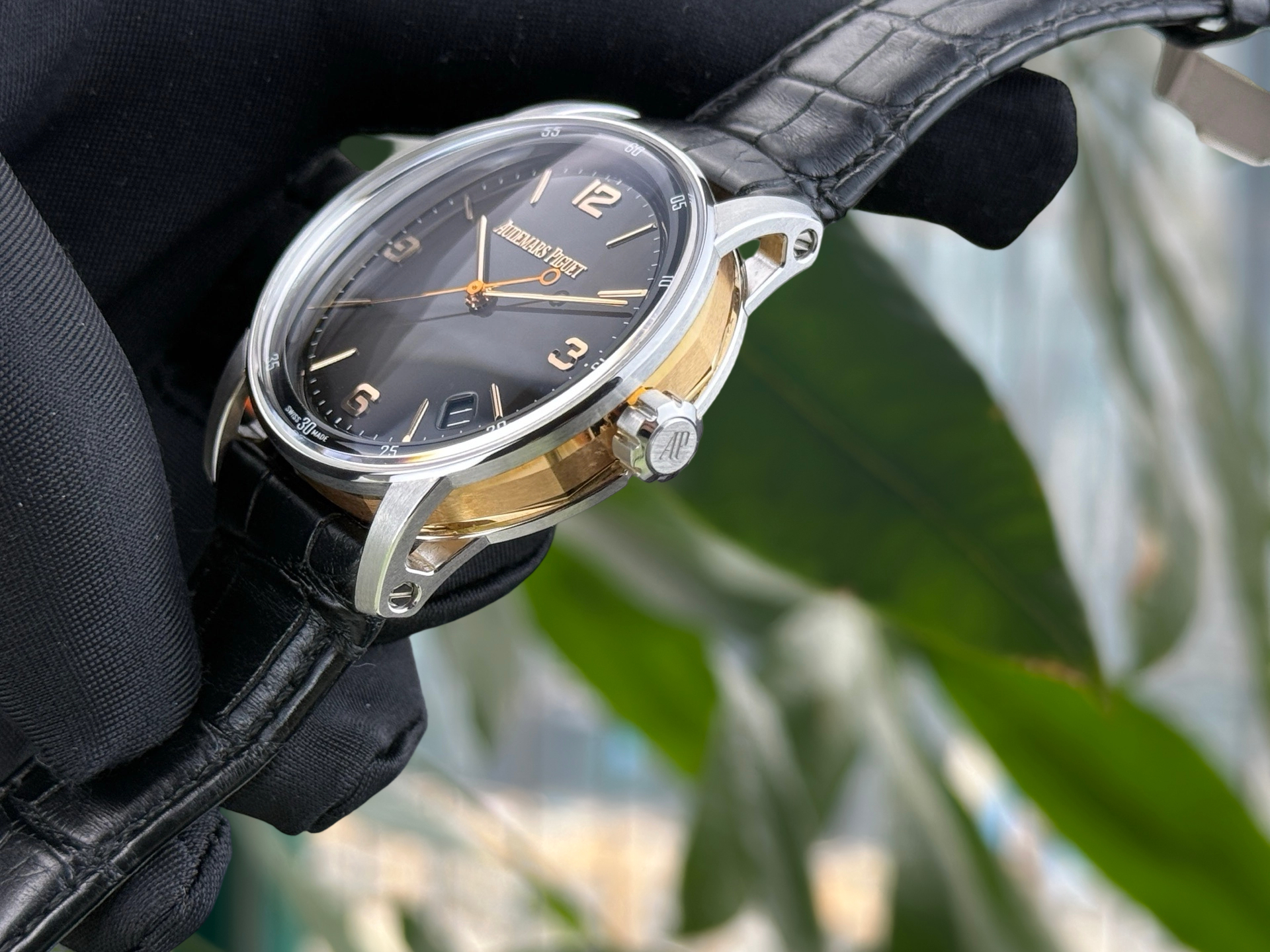 Audemars Piguet 15210CR detail 3