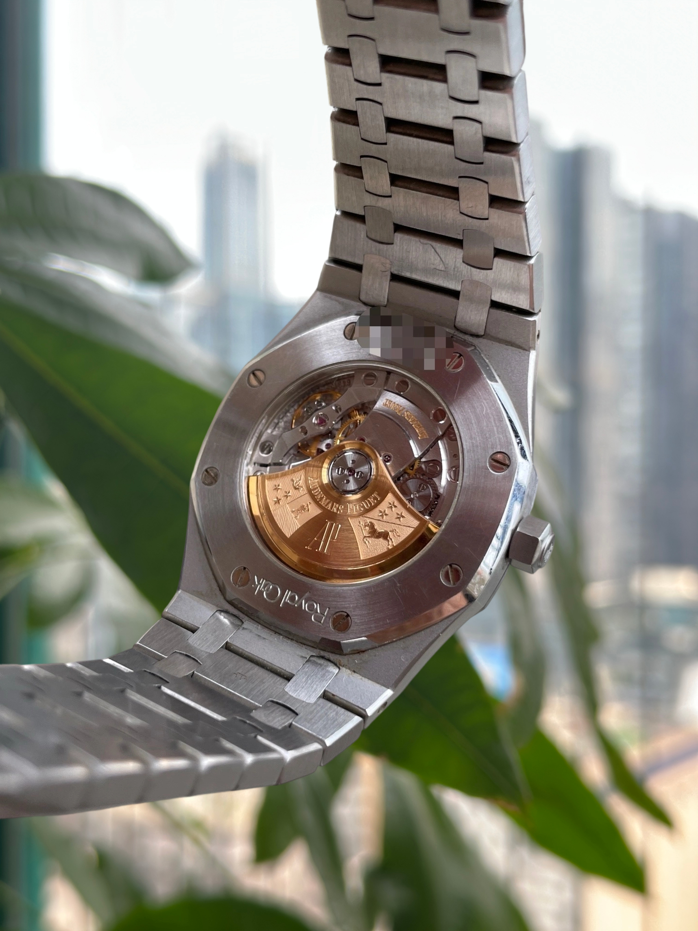 Audemars Piguet 15300st detail 5