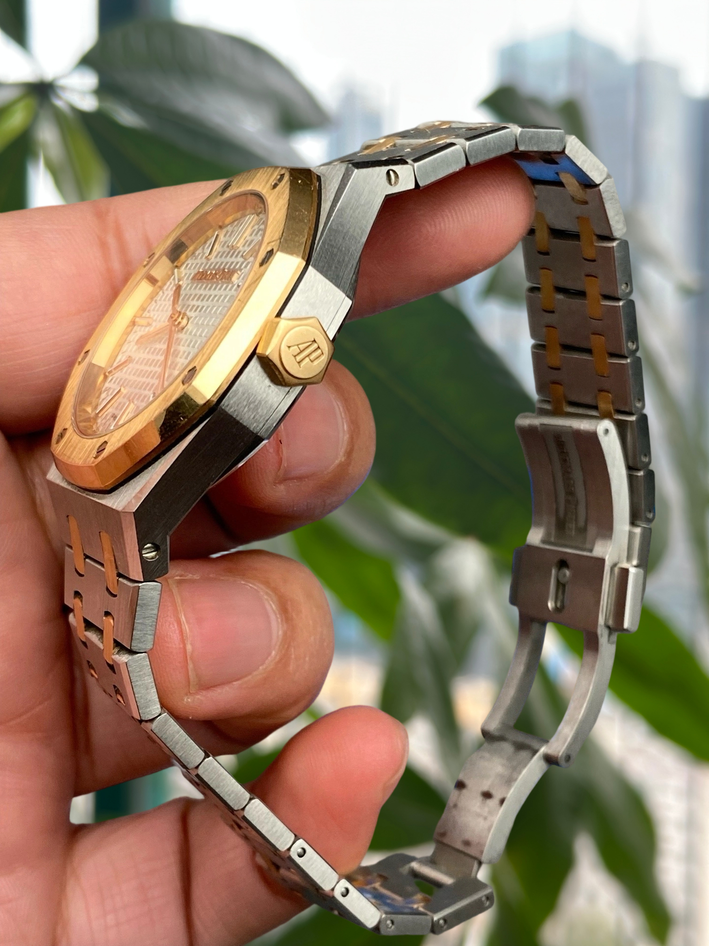Audemars Piguet 15550SR.OO.1356SR.01 detail 1