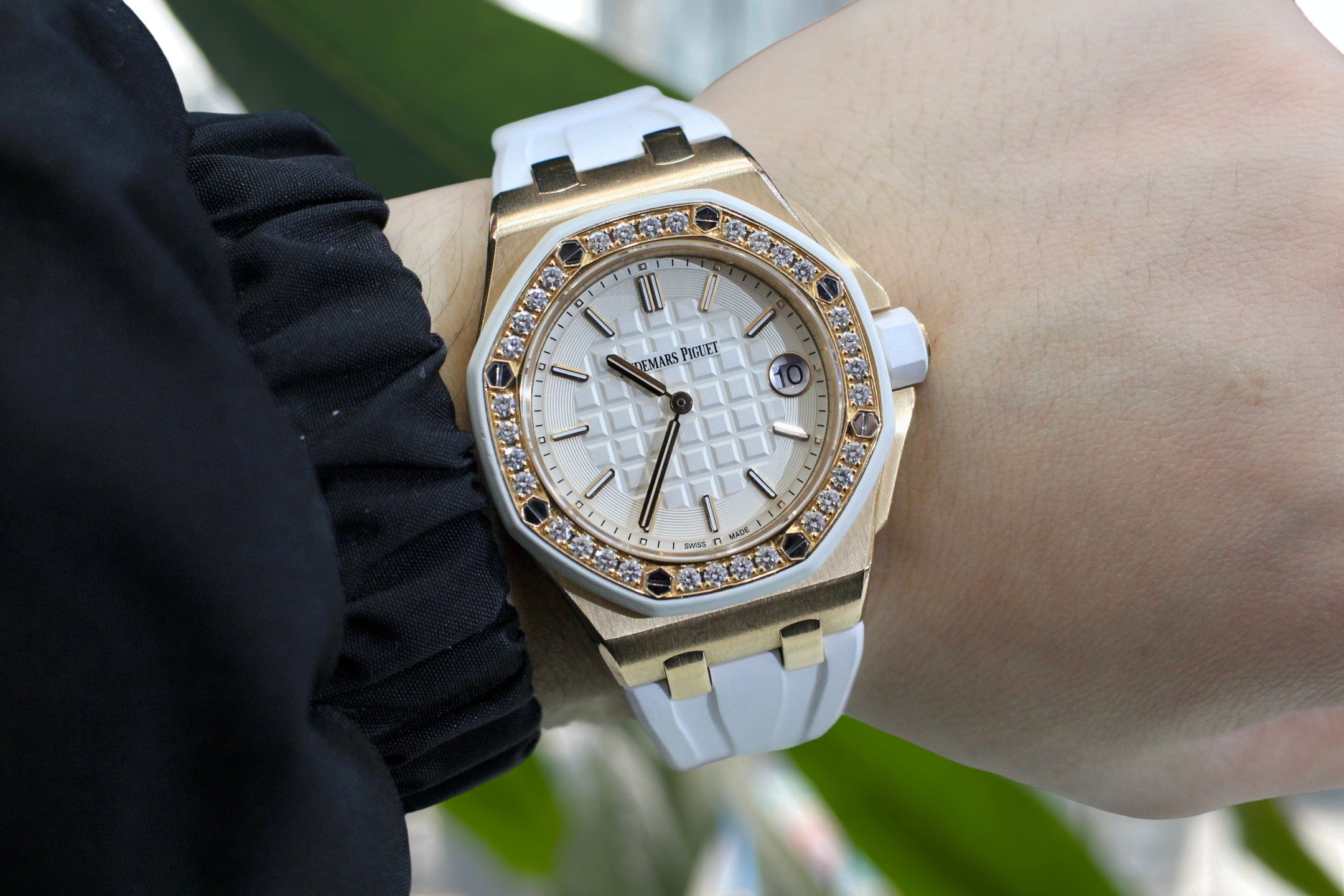 Audemars Piguet 67540OK.ZZ.A010CA.01 detail 2