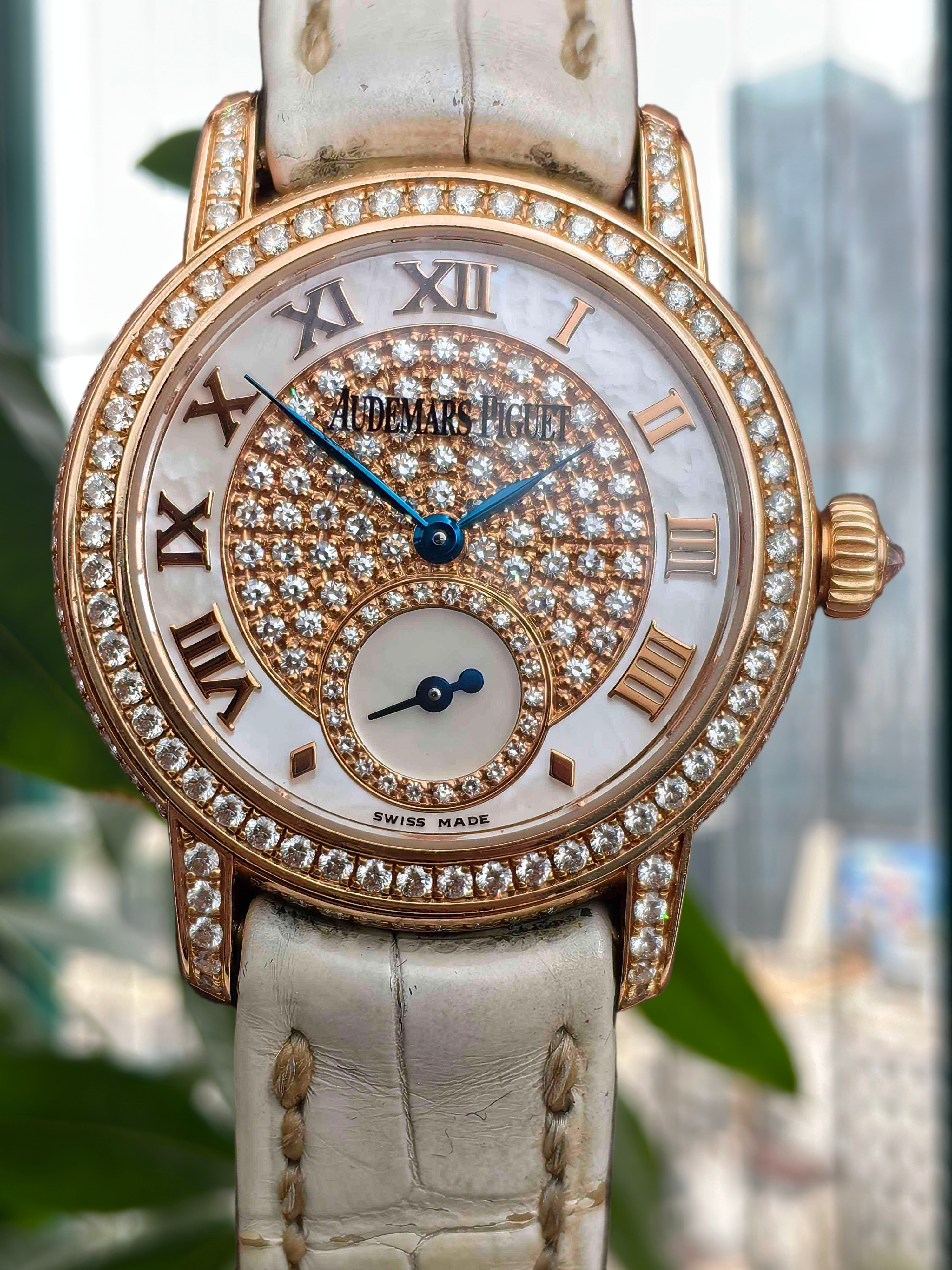 Audemars Piguet 77229OR.ZZ.A082MR.01