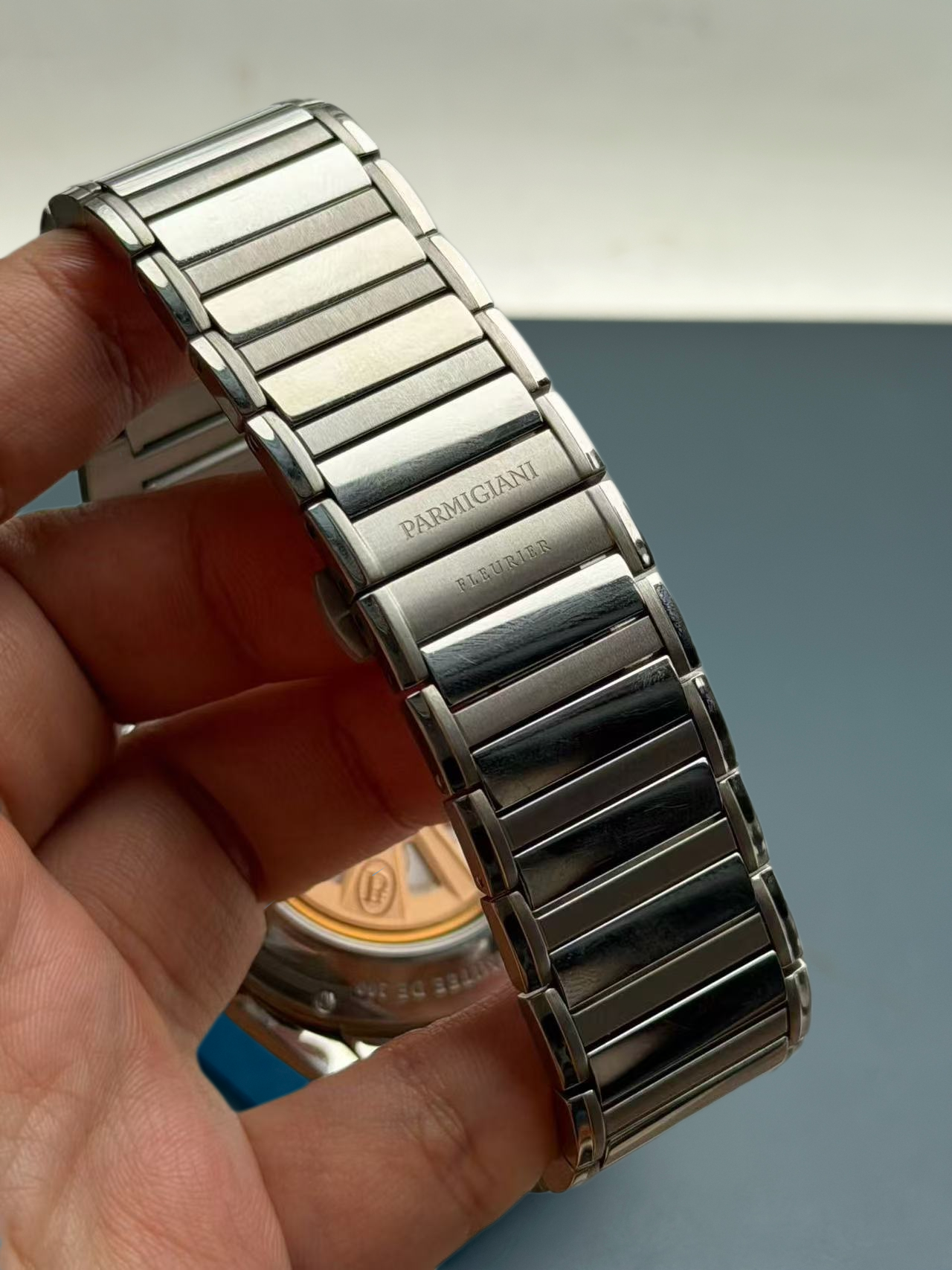 Parmigiani Fleurier PFC906-0000210-B00182 detail 3