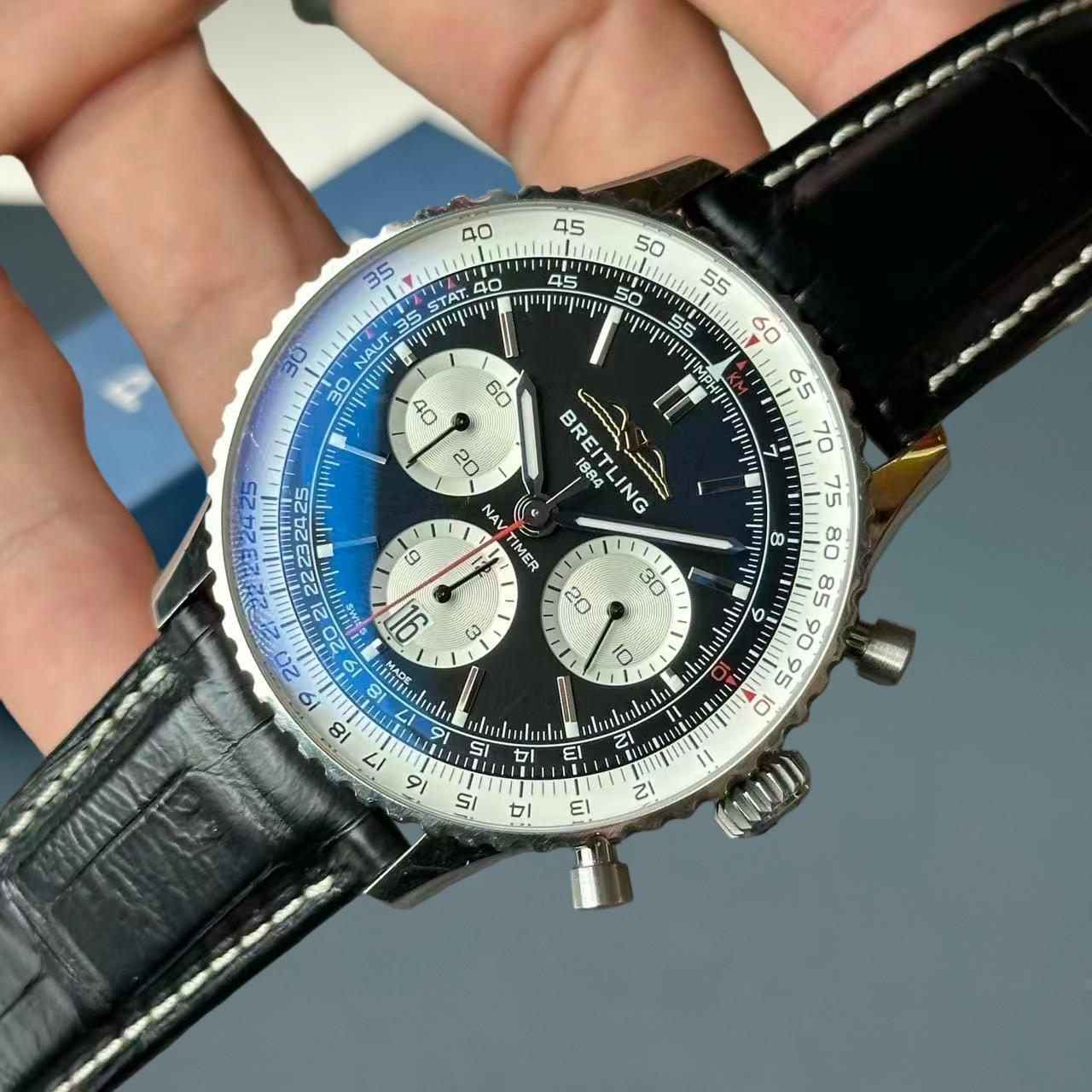 Breitling AB0138211B1P1 detail 1