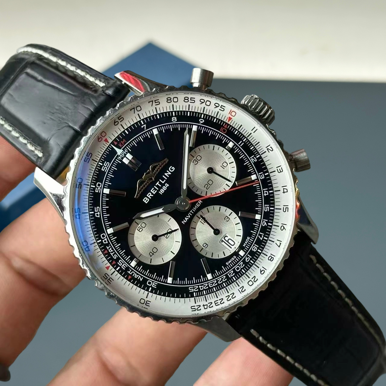 Breitling AB0138211B1P1 detail 2