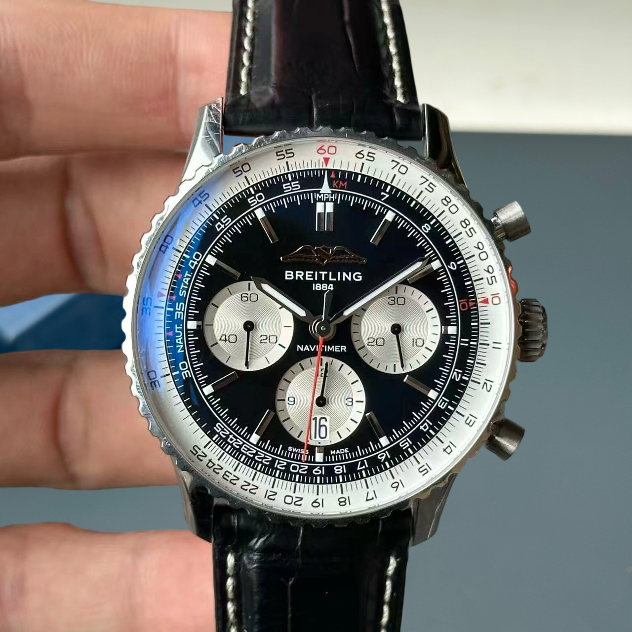 Breitling AB0138211B1P1 detail 3