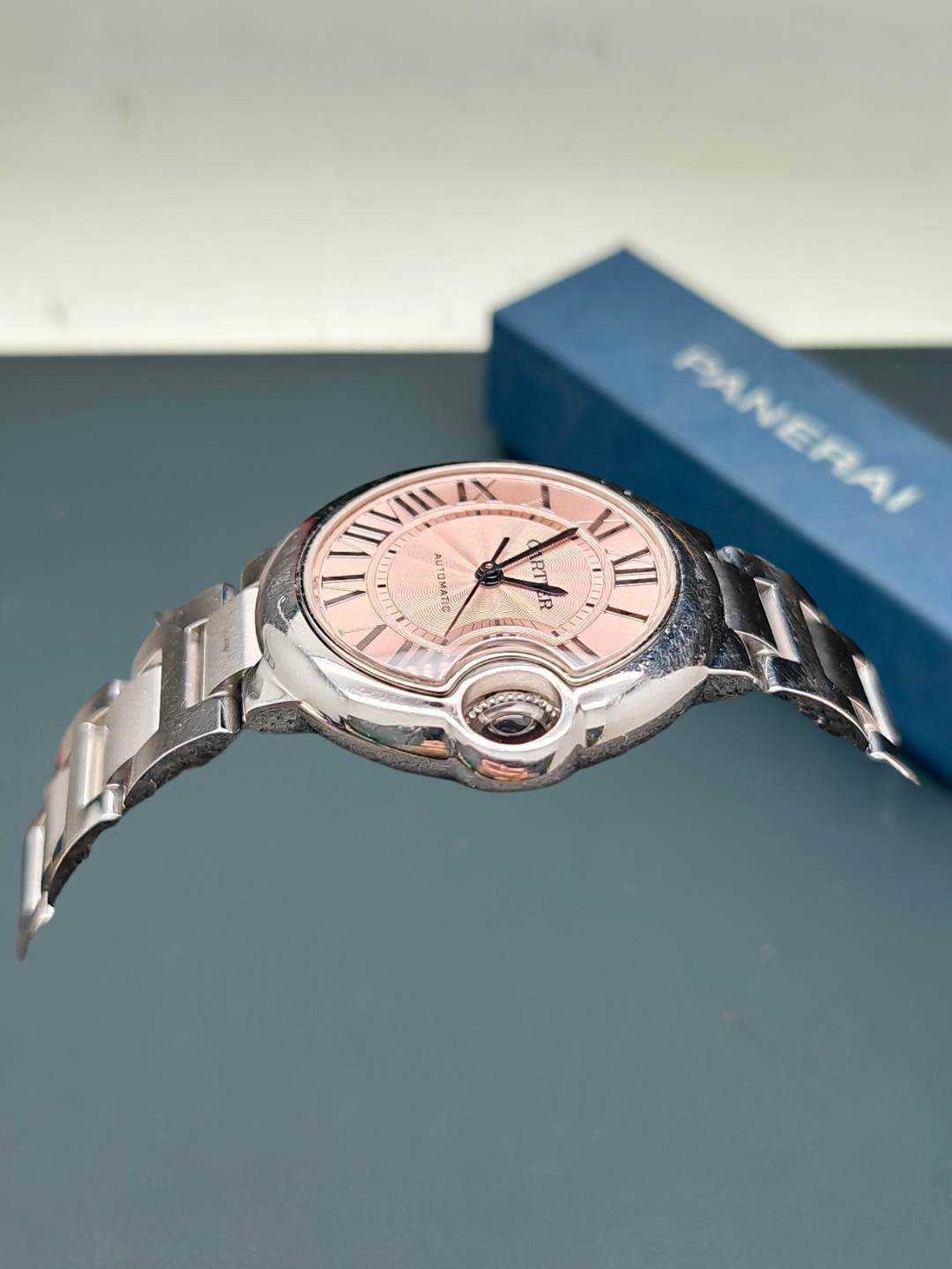 Cartier W6920100 detail 2