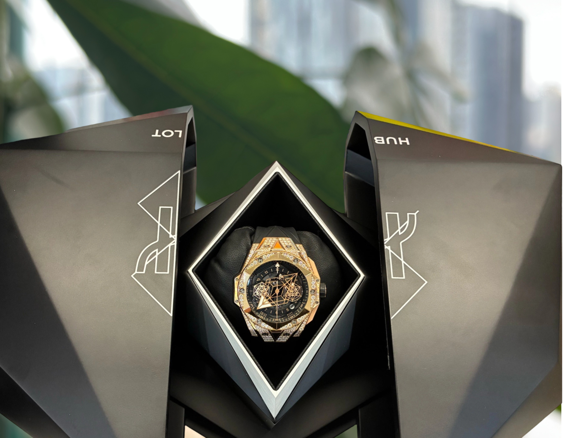 Hublot 418.OX.1108.RX.1604.MXM20 detail 1